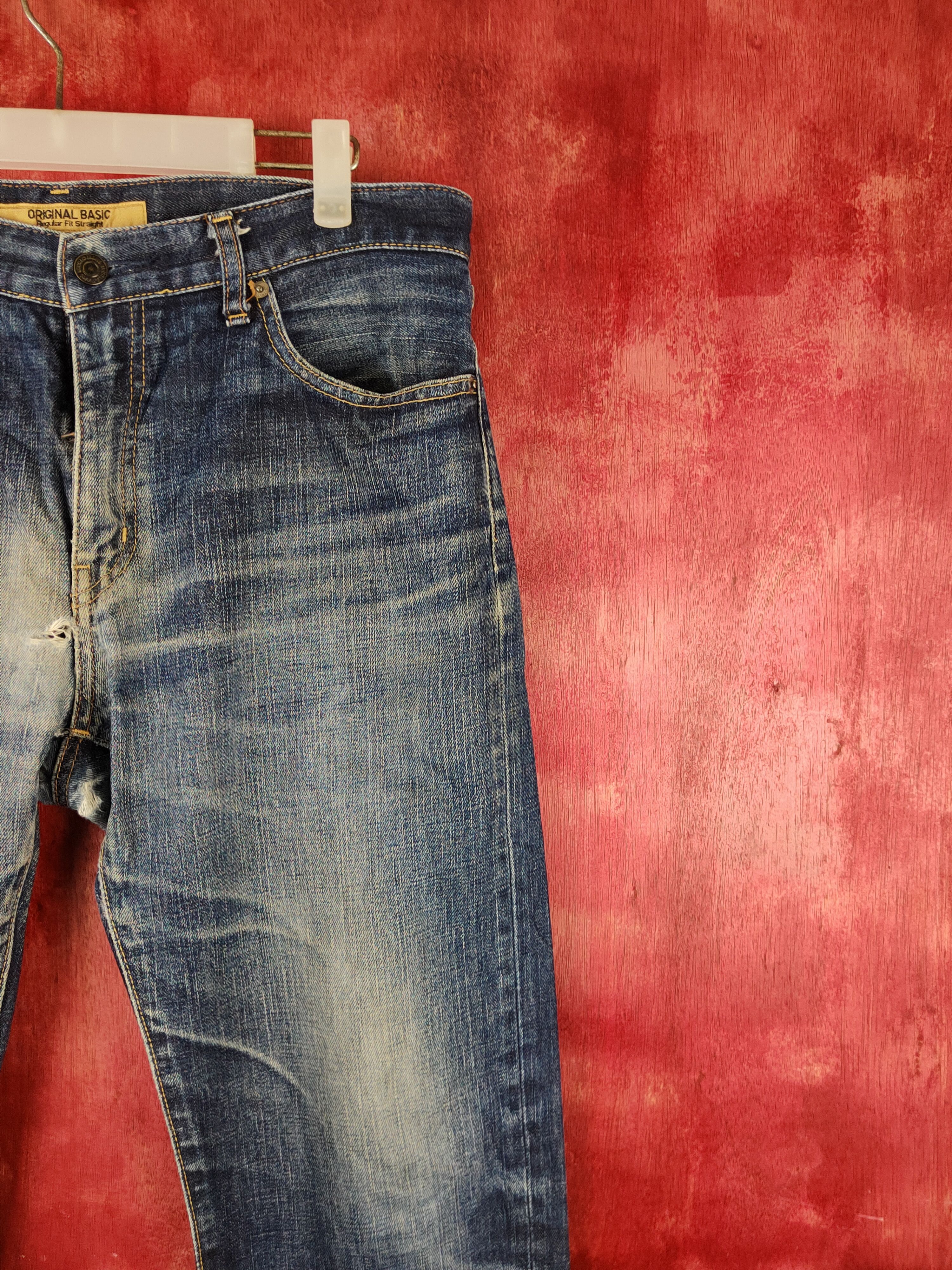 Japanese Brand Uniqlo Dark Blue Distressed Ripped Jeans #S1678 Size US 32 / EU 48 - 6 Thumbnail