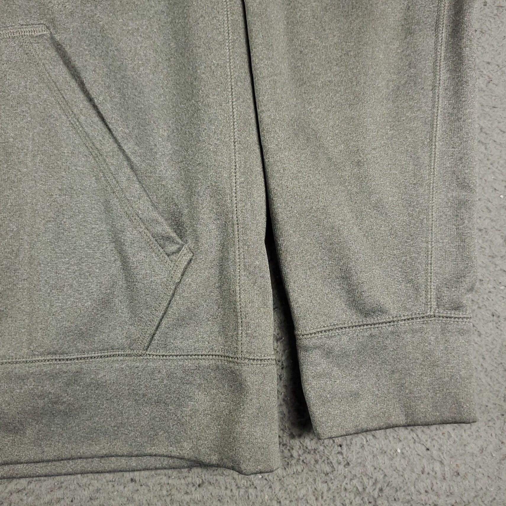 Nike **Nike Gray Hoodie Pullover Sweatshirt Medium** User: **Nike Medium Gray Hoodie Pullover Sweatshirt** Size US M / EU 48-50 / 2 - 4 Thumbnail