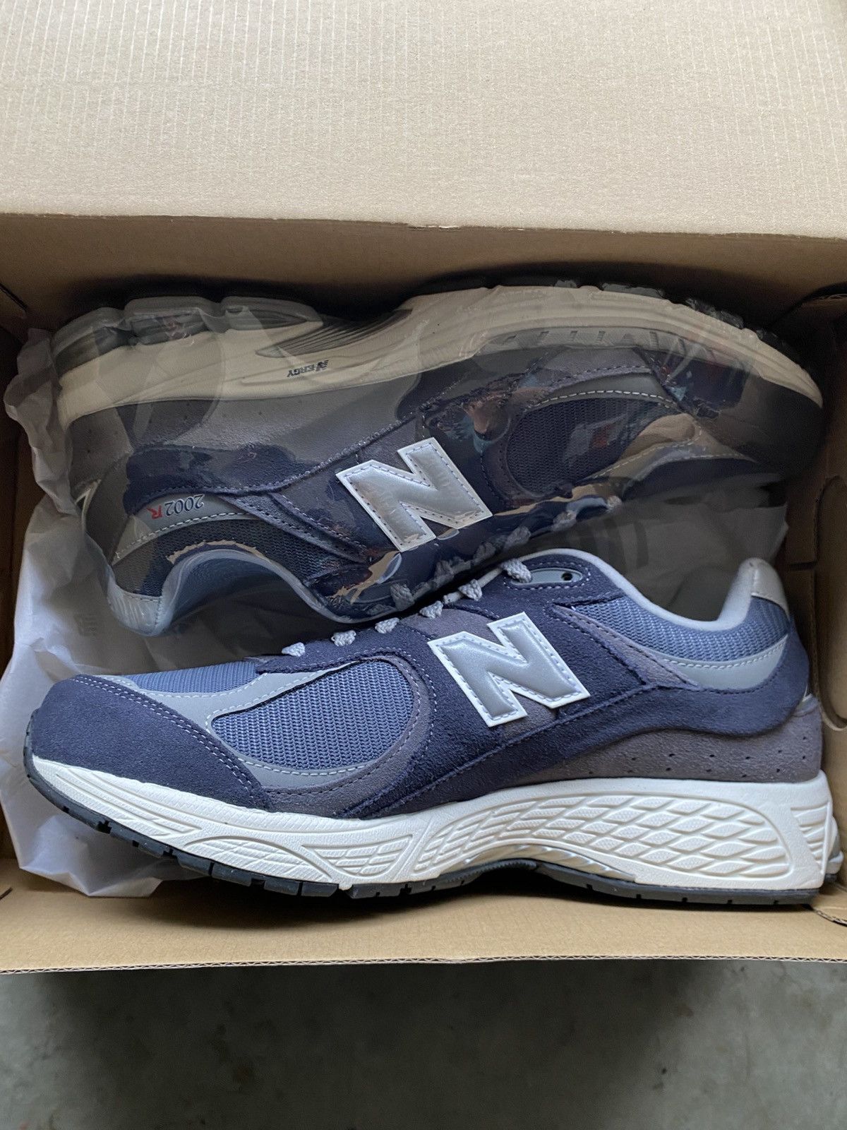New Balance New Balance 2002R Eclipse Raincloud Size US 10 / EU 43 - 1 Thumbnail