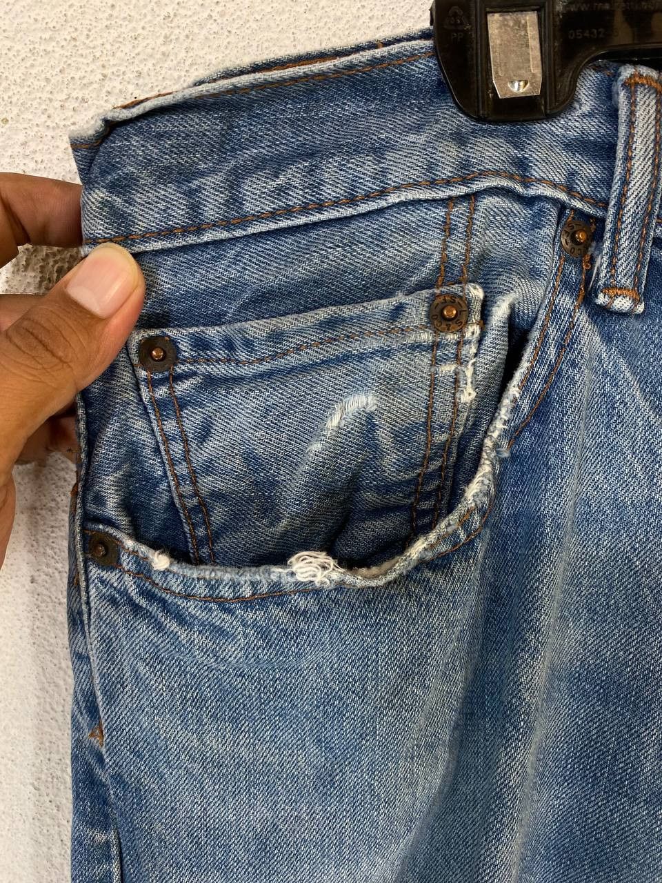 Levi's levis 559 distressed denim nice design Size US 35 - 9 Thumbnail