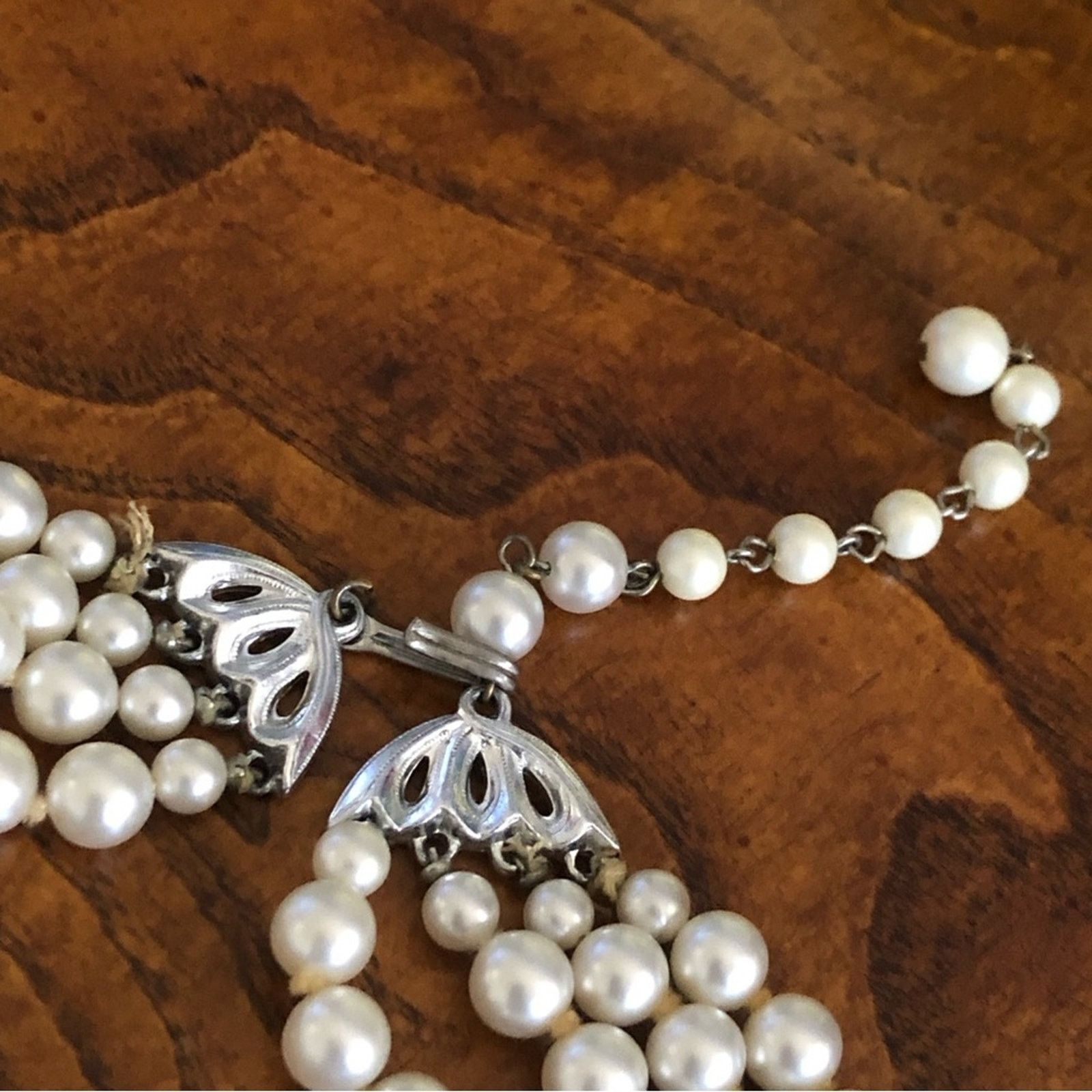 Vintage Vintage mid century quad graduated strand choker necklace Size ONE SIZE - 10 Thumbnail