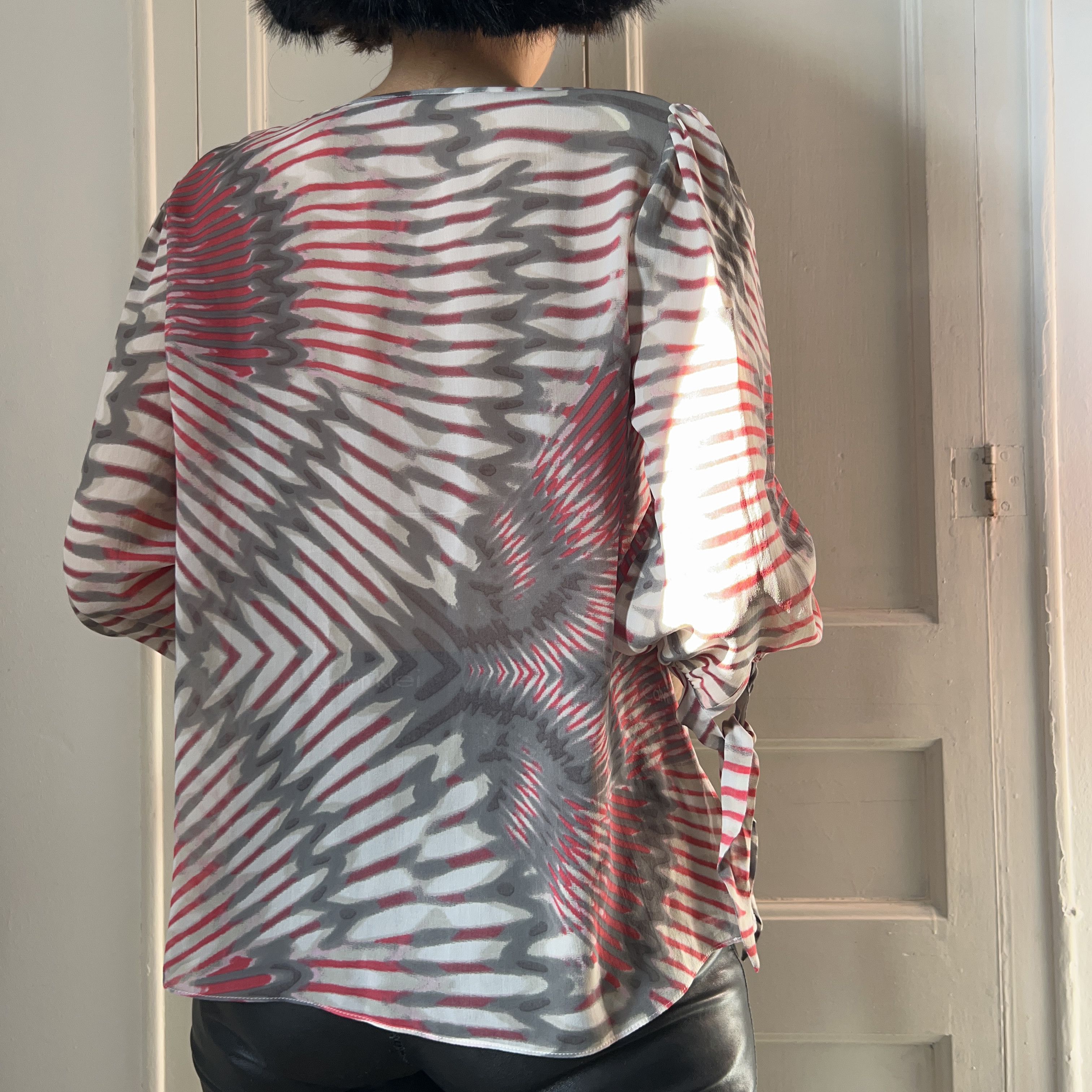 Vintage Vintage 90s Silk Ruffle Blouse Size M / US 6-8 / IT 42-44 - 2 Thumbnail