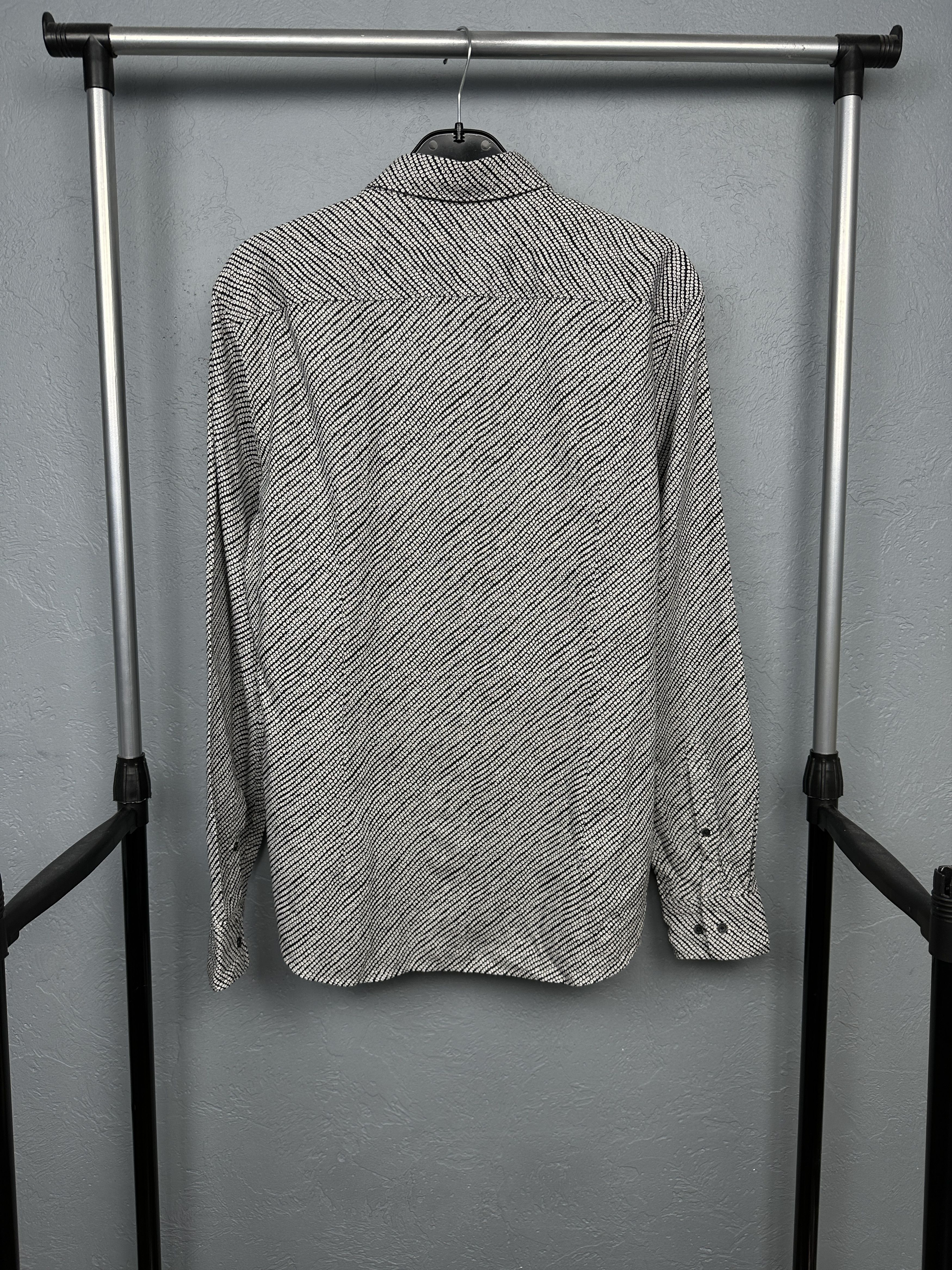 Hugo Boss Hugo Boss Mens Long Sleeve Shirt Size US M / EU 48-50 / 2 - 6 Thumbnail