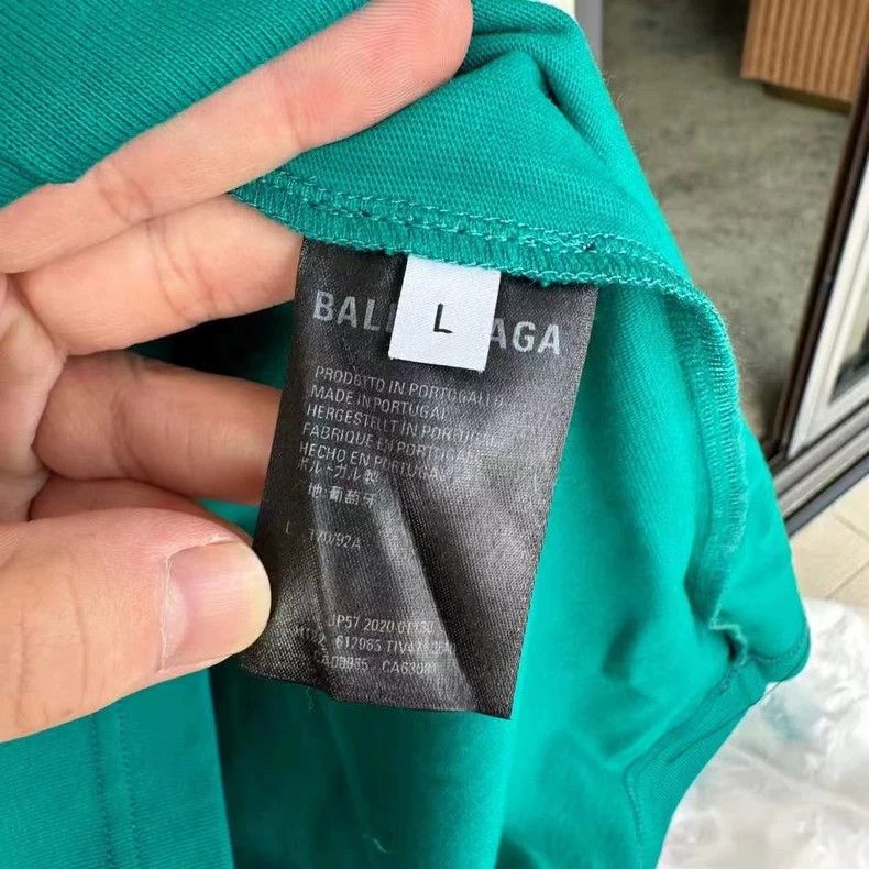Balenciaga Balenciaga New Lake Green Statue Short Sleeve 2505-Nextarro Size US L / EU 52-54 / 3 - 4 Thumbnail
