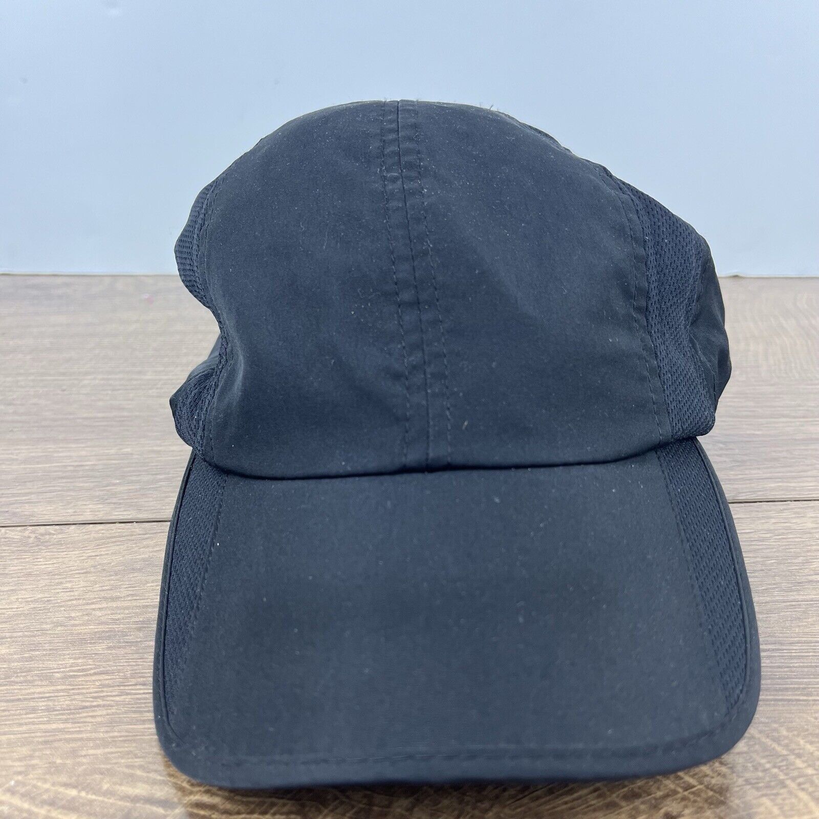 Other Black Athletic Running Hat Black Adjustable Hat Black Runnin Size ONE SIZE - 2 Thumbnail