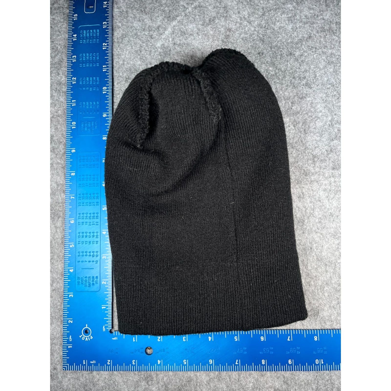 Pinko T-Mobile Beanie Toque Hat Unisex Adults One Size Pink Black 100% Acrylic Knit Logo Ski Pom Beanie Size ONE SIZE - 7 Thumbnail