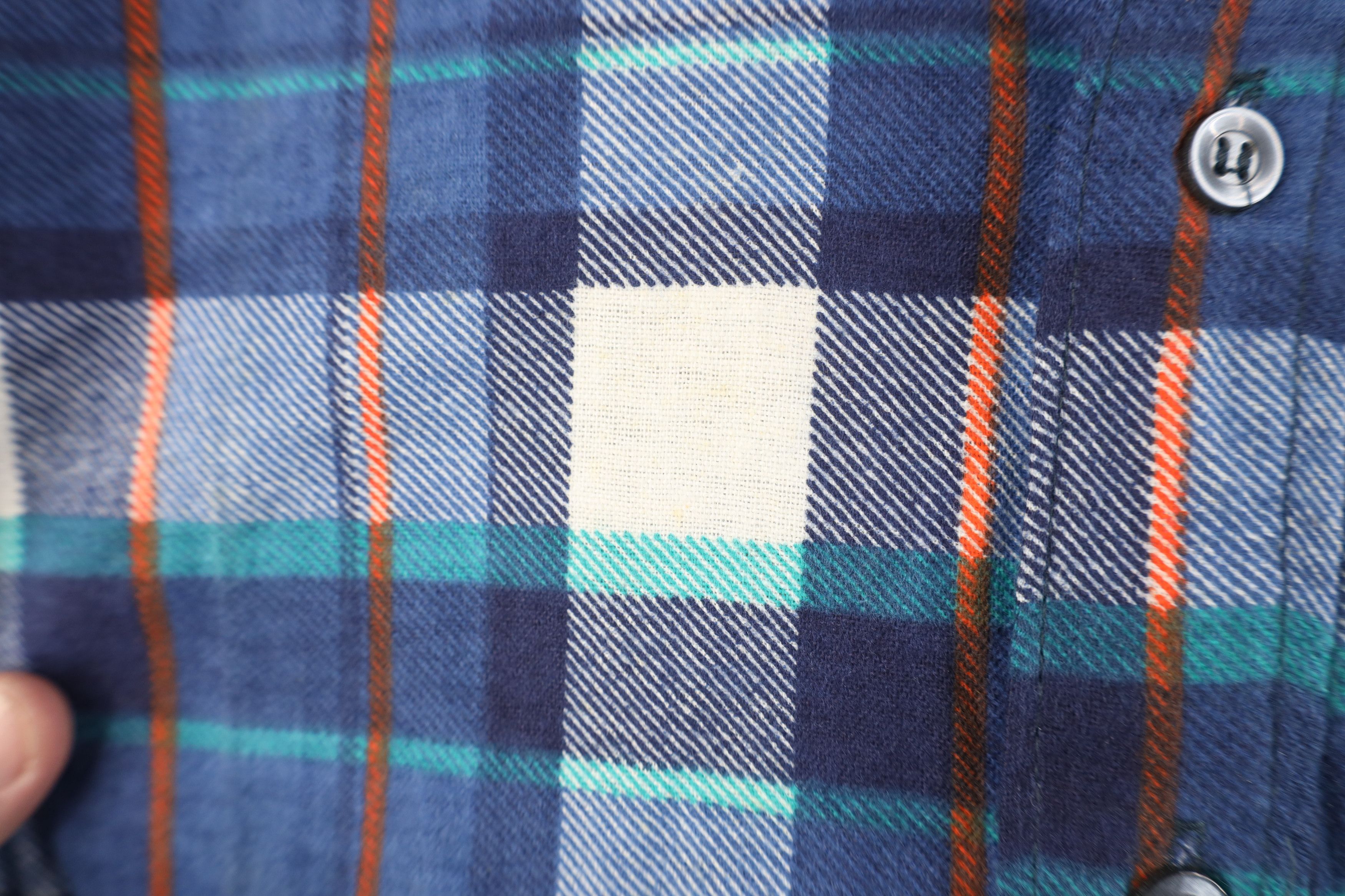 Vintage Vintage 70s Streetwear Flannel Collared Button Shirt Plaid Size US M / EU 48-50 / 2 - 7 Thumbnail