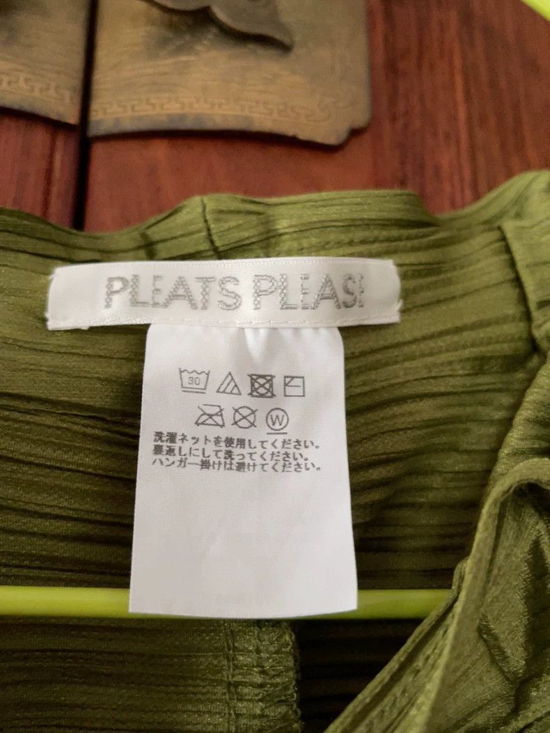 Issey Miyake Issey Miyake Green pleated pants Size 42" / US 20 - 2 Thumbnail