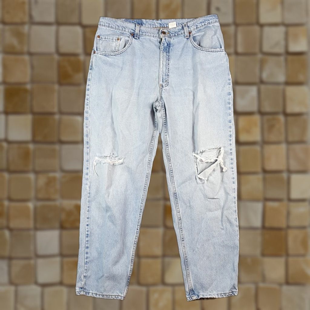 Levi's VINTAGE Levi's 560 Distressed Faded Denim Jeans Men's Size 38x30 Blue Grunge 90s Y2K Size US 38 / EU 54 - 1 Thumbnail