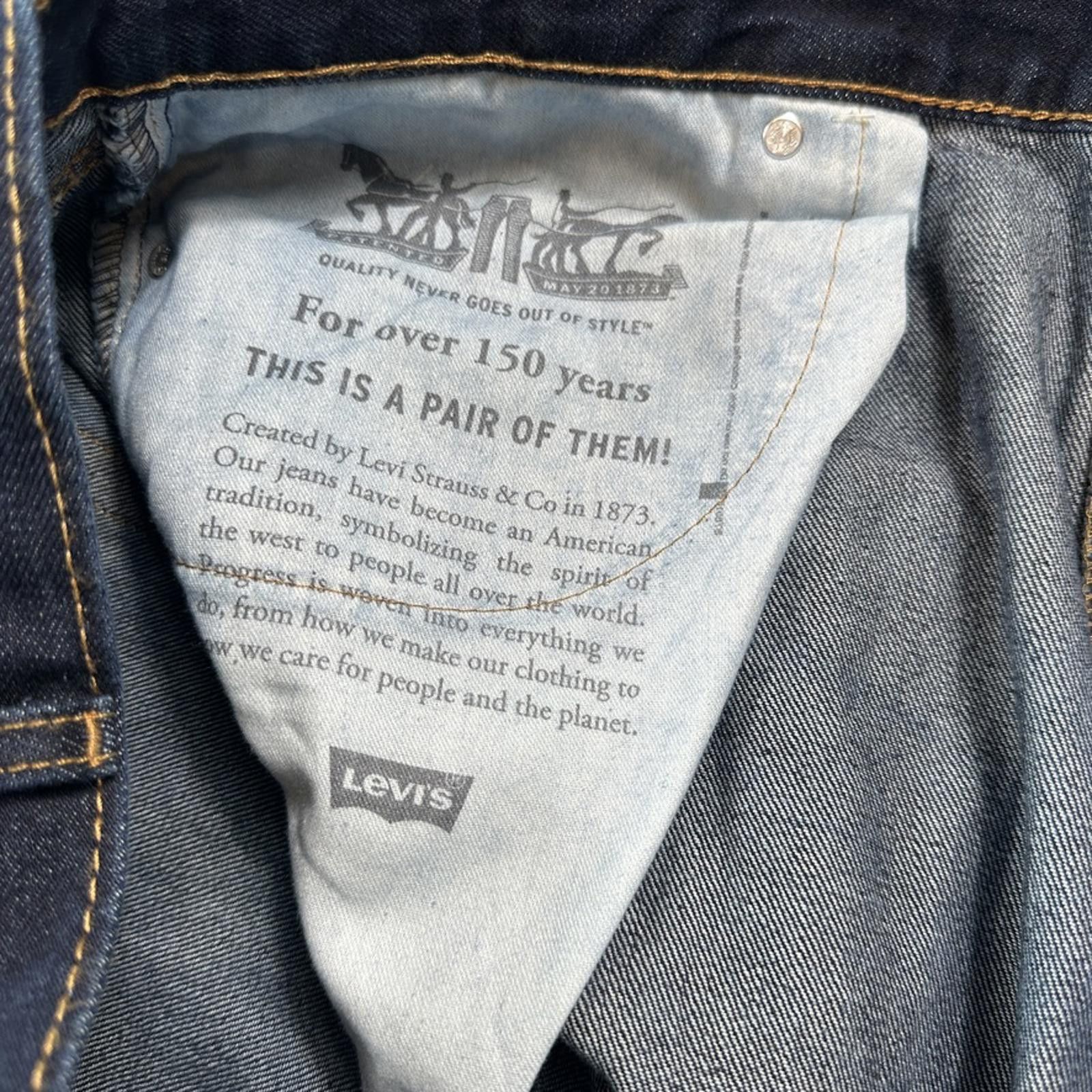 Levi's Levis 550 Relaxed Mens Jeans 42x32 Blue High Rise Dark Wash Size US 42 / EU 58 - 8 Thumbnail