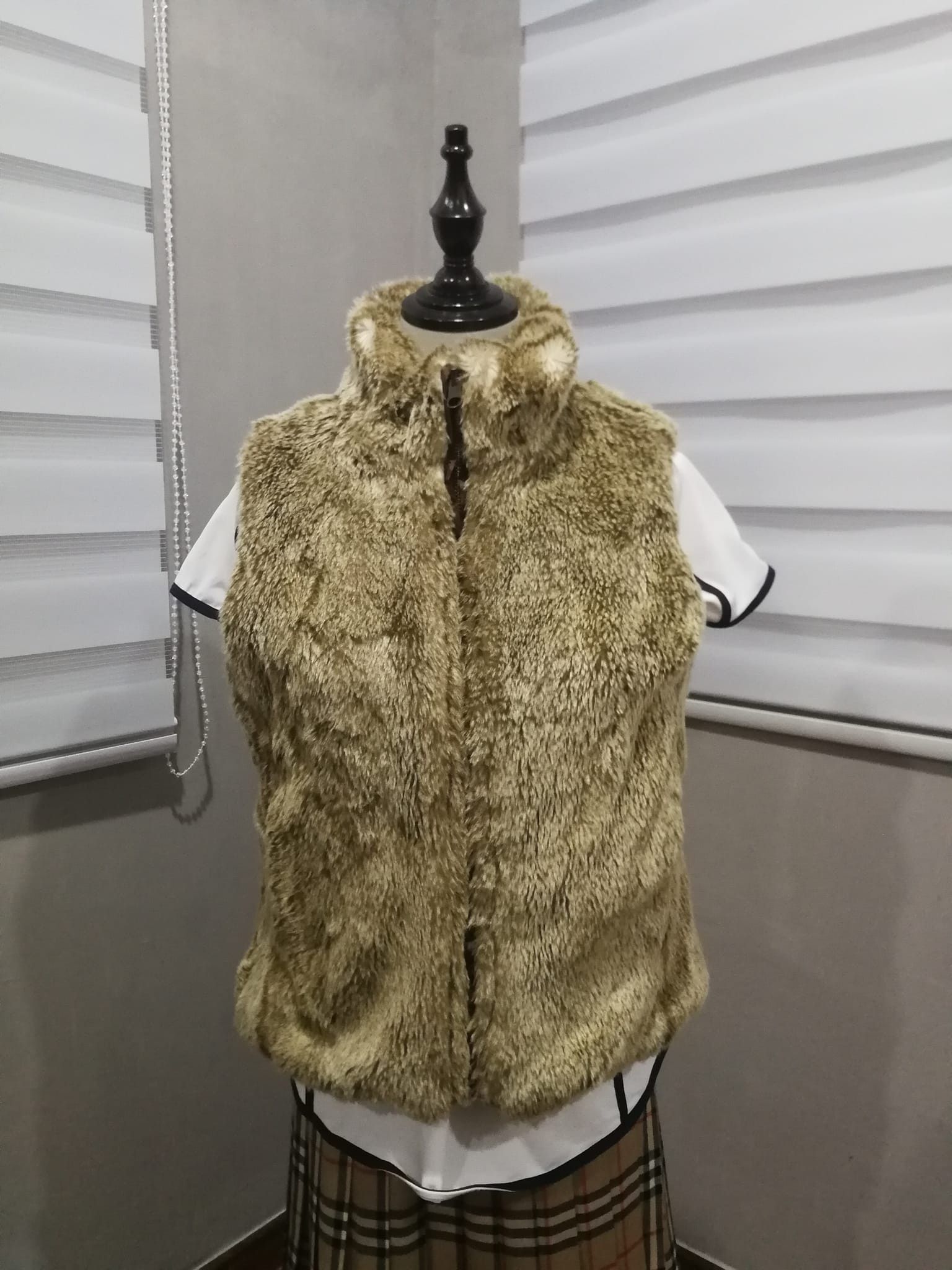 Gap reversible winter vest XXS