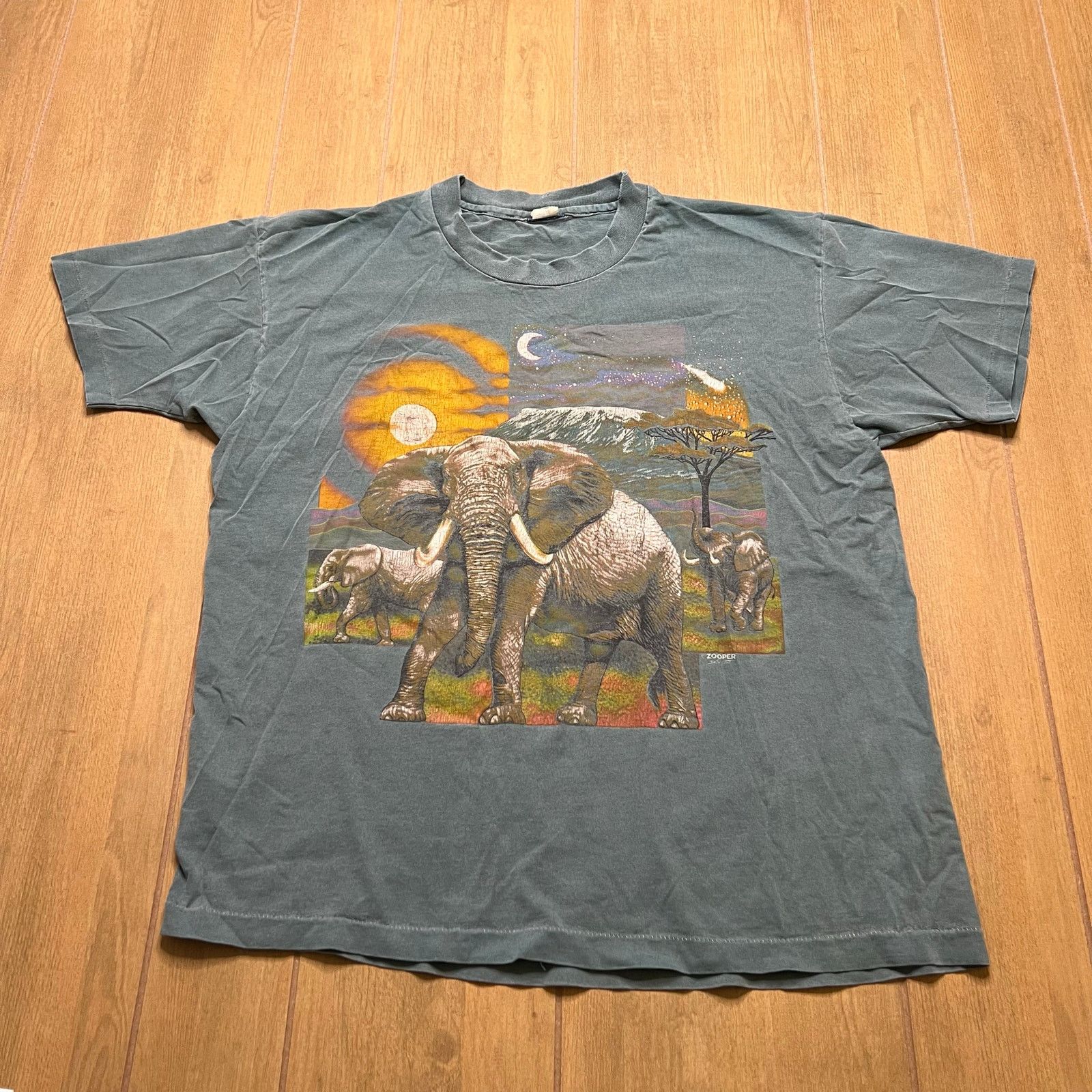 Vintage Vintage Elephant Elephants T-Shirt Sz M/L Single Stitch Size US L / EU 52-54 / 3 - 1 Thumbnail