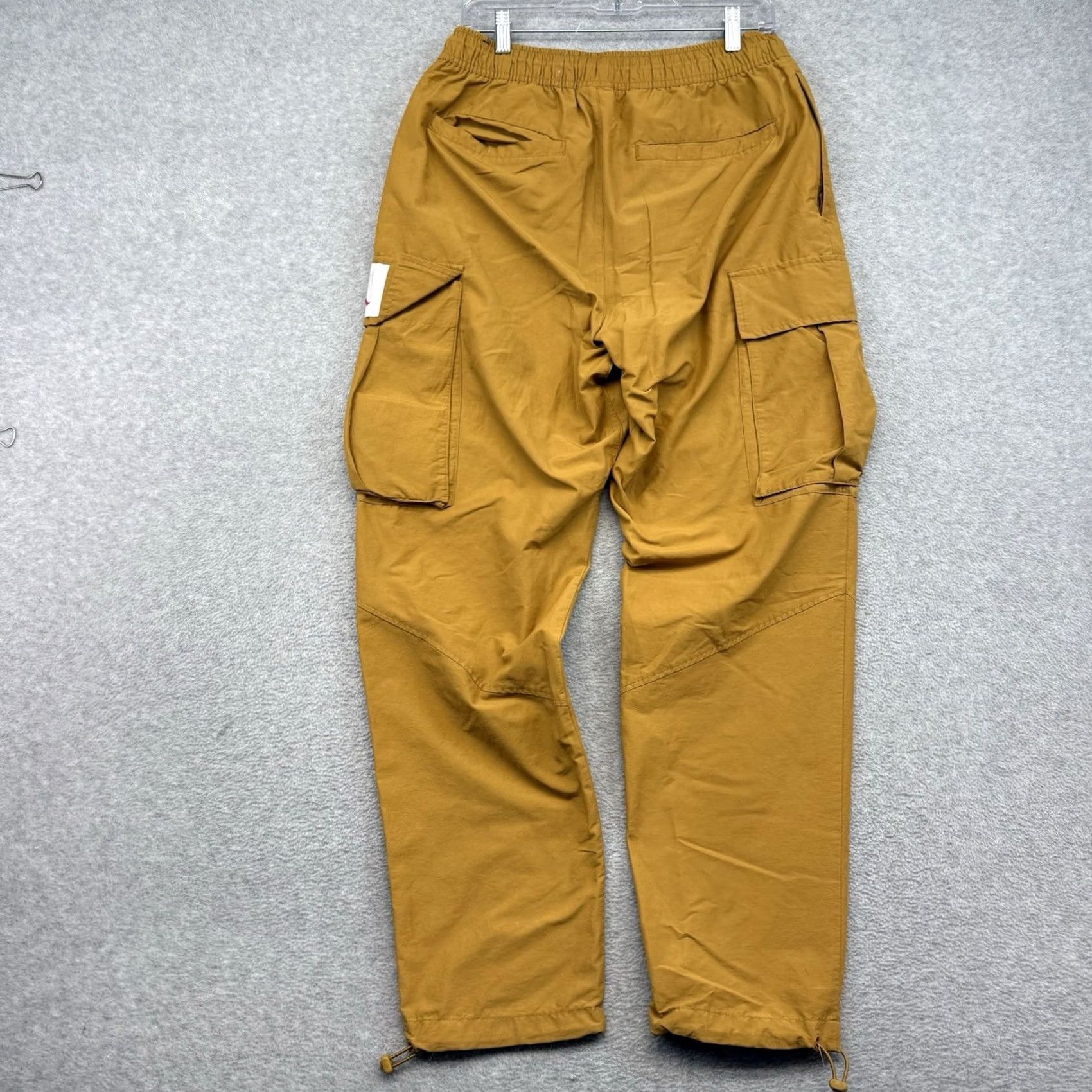 Nike Nike Air Jordan Flight Woven Pants Men M Cargo Pockets Drawstring Gold Tan Size US 31 - 5 Thumbnail
