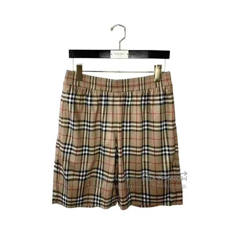 Burberry Burberry Khaki Cotton Men's Shorts. Size US 32 / EU 48 - 1 Thumbnail