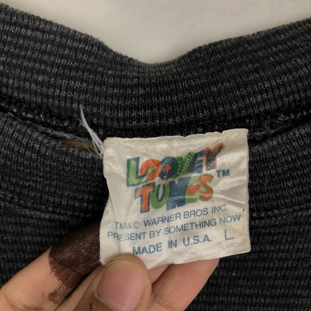 Cartoon Network 🔥VINTAGE 1993 WARNER BROS LOONEY TUNES USA MADE STRIPED Size US L / EU 52-54 / 3 - 9 Thumbnail