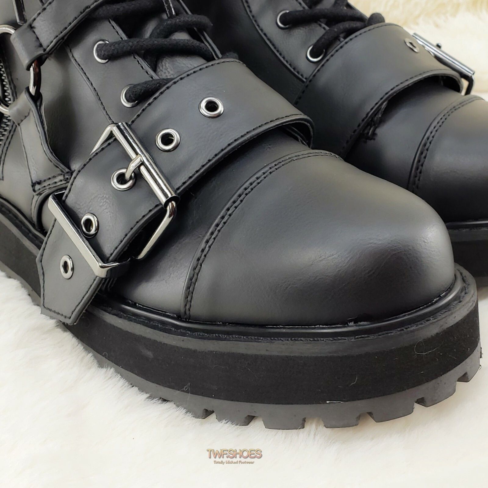 Other DEMONIA Valor 220 Goth Combat Biker Ankle Boots Black Matte Size US 6 / EU 39 - 7 Thumbnail