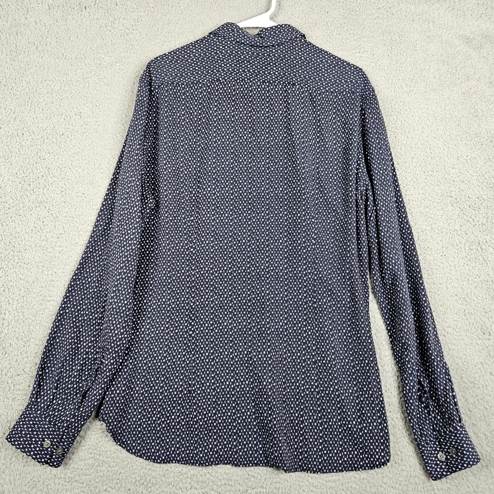 John Varvatos VINTAGE? No. JOHN VARVATOS U.S.A Men’s Button-Up Navy-Blue Casual Shirt Size M Ladies? No. Size US M / EU 48-50 / 2 - 2 Thumbnail