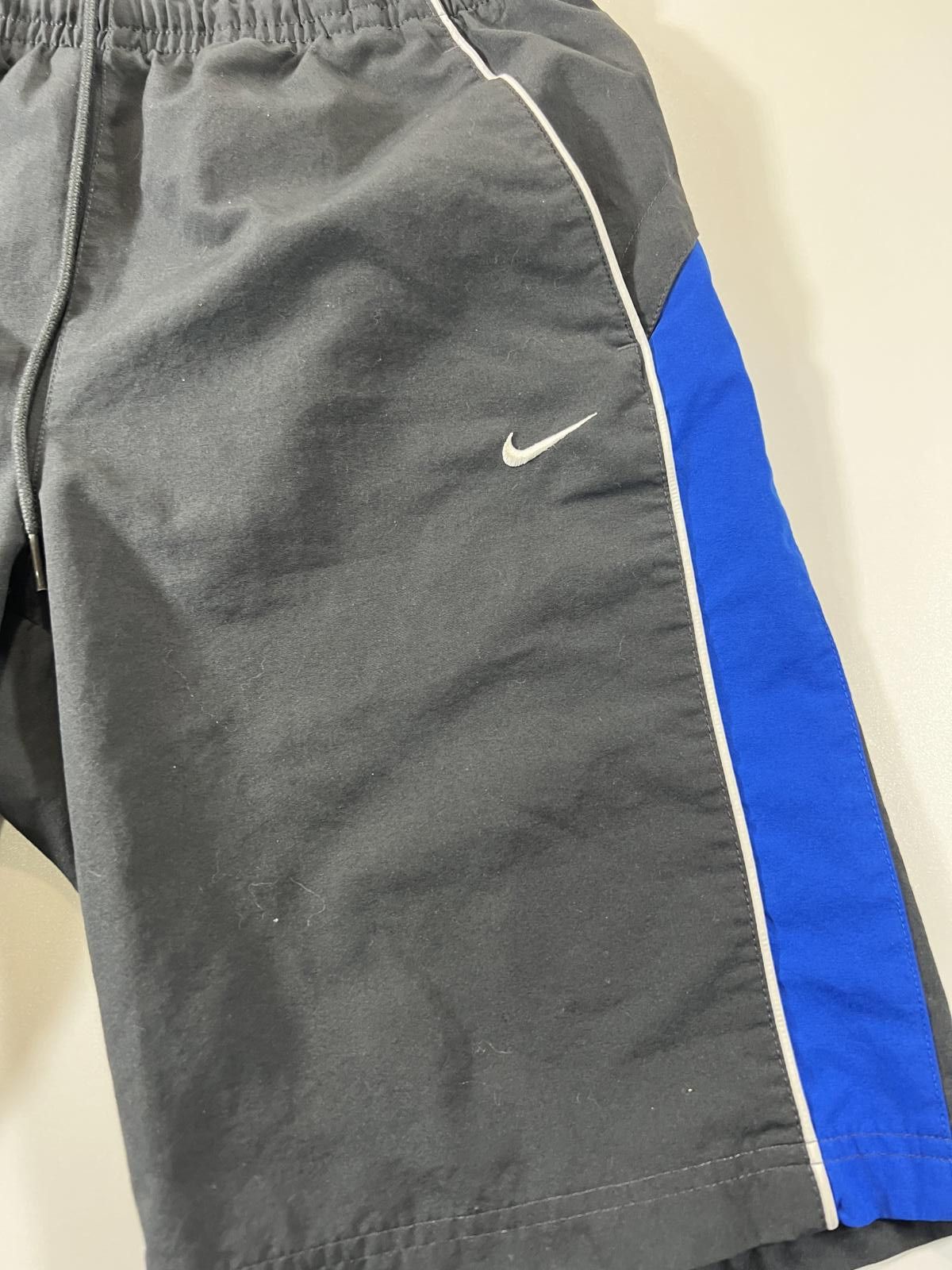 Nike Nike Men's Athletic Shorts with Blue Side Panels Size US 30 / EU 46 - 2 Thumbnail