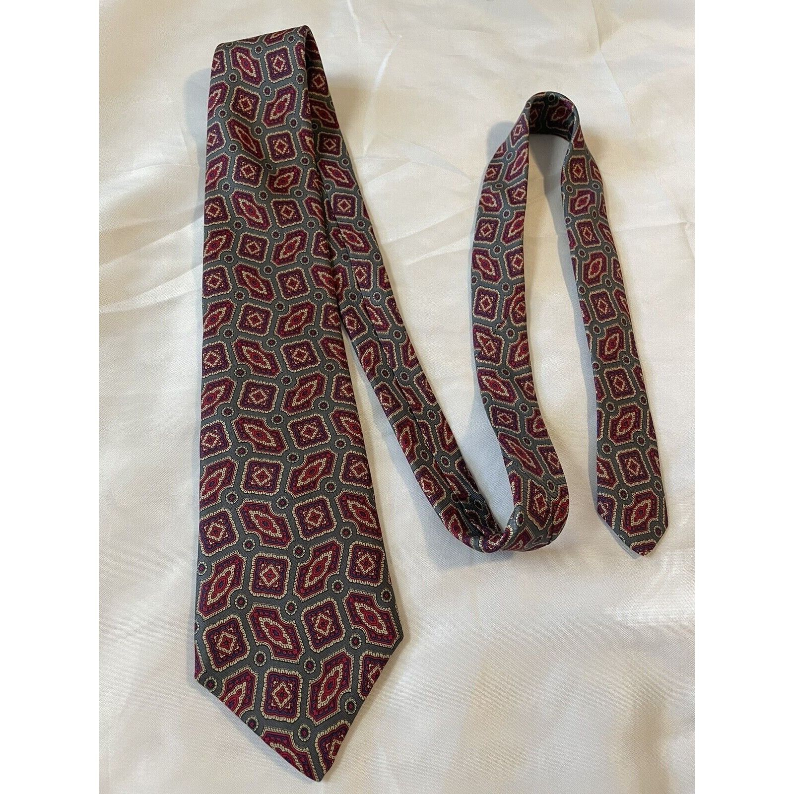 Vintage Sheaf & Caber Gray Red Blue Patterned Men's Neck Tie 59” 4” Size ONE SIZE - 4 Thumbnail