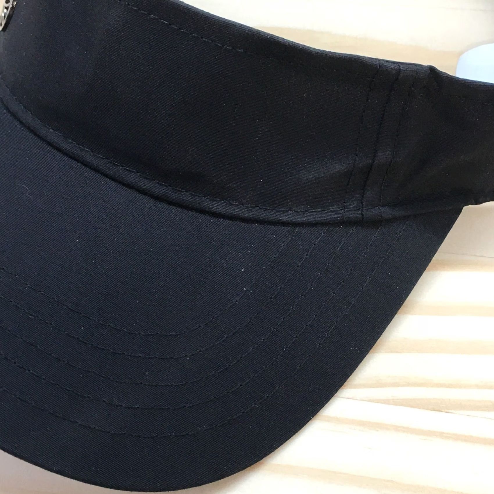 Vintage Gaiam Visor Hat Womens Black One Size Adjustable Curved Brim Embroidered Logo Size ONE SIZE - 2 Thumbnail
