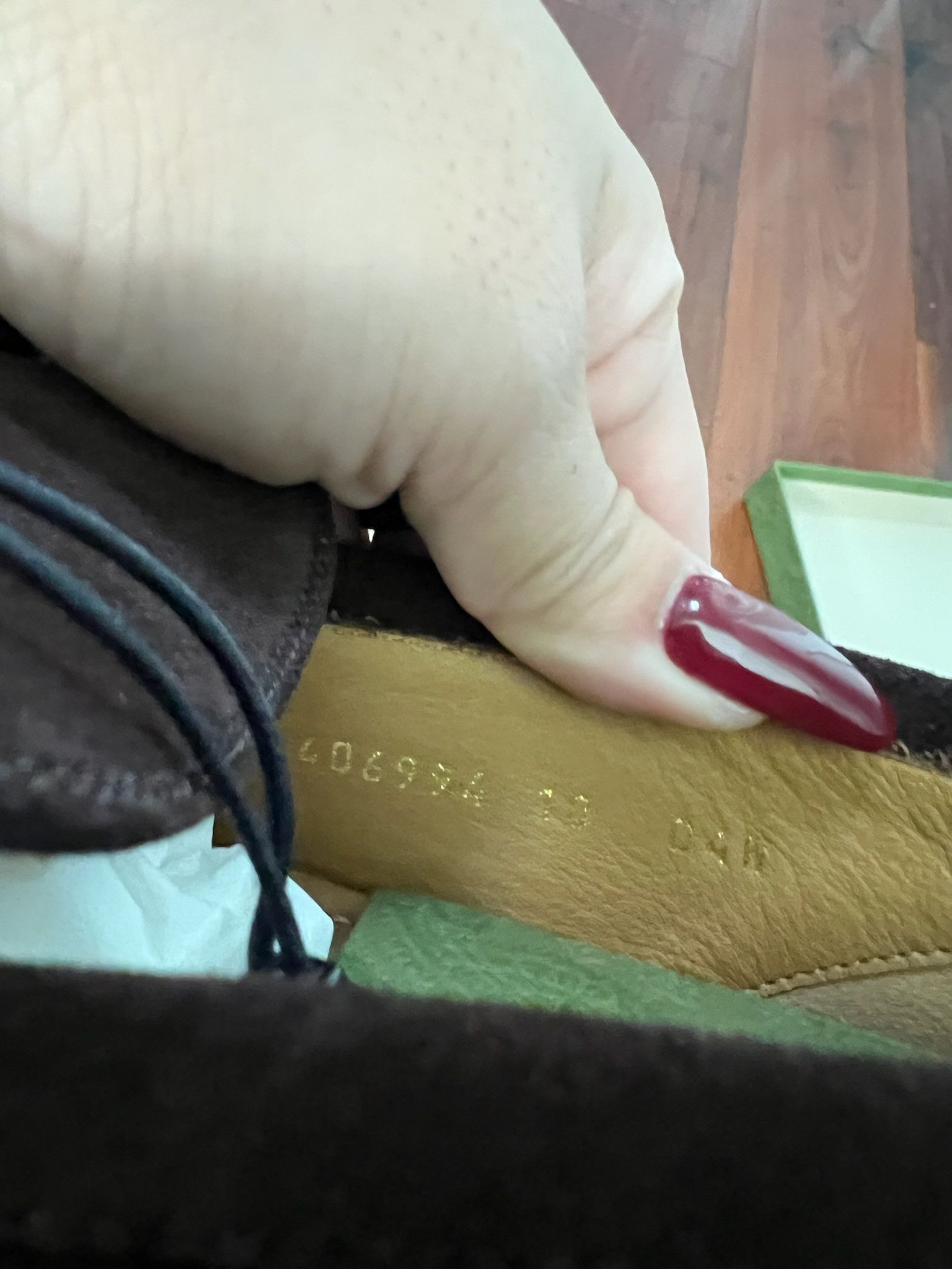 Gucci Men's Jordaan Moc Suede Size US 10 / EU 43 - 10 Thumbnail