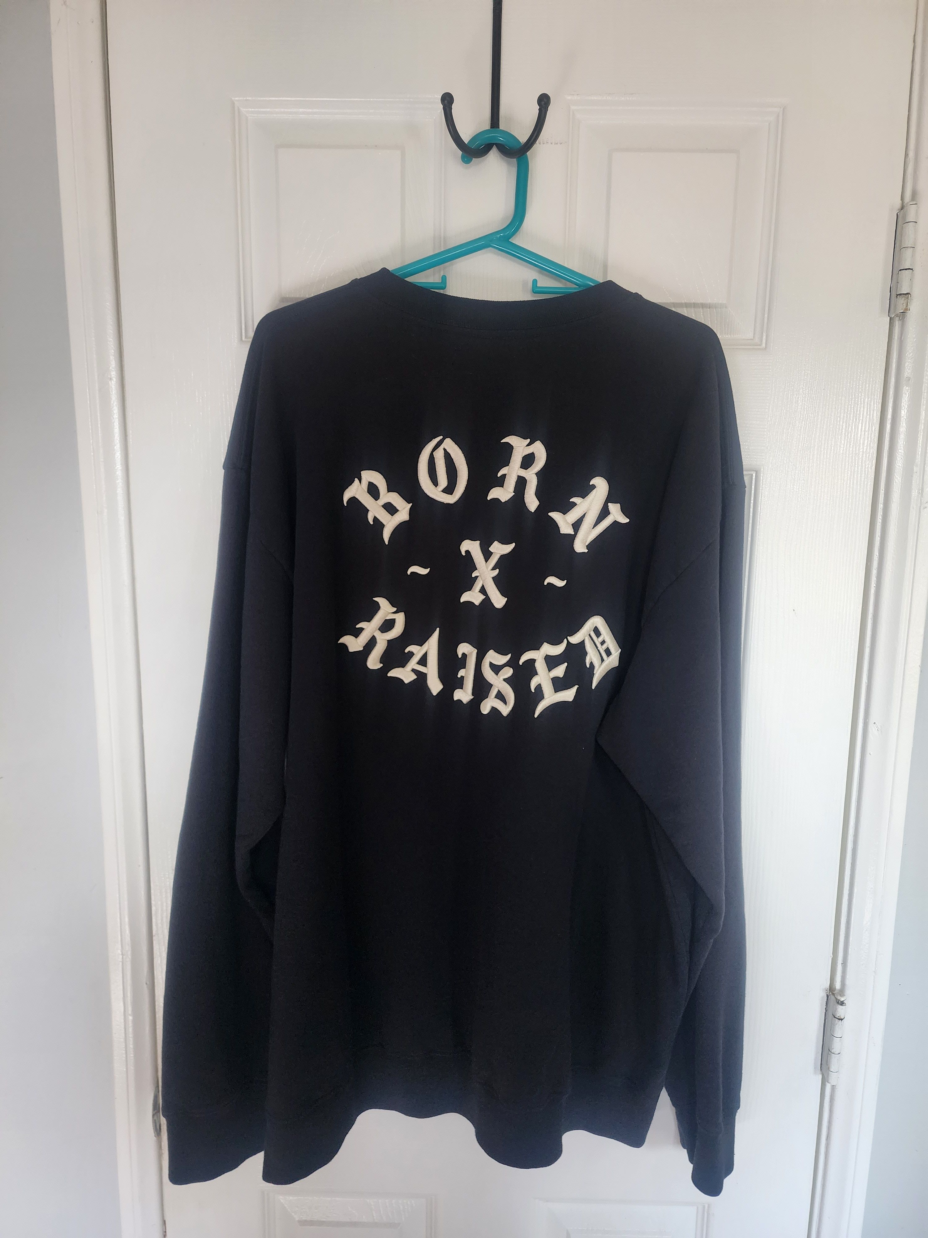 SEAL限定商品】 BORN トップス x XL SHIRTS SWEAT CREWNECK RAISED トップス -  bestcheerstone.com