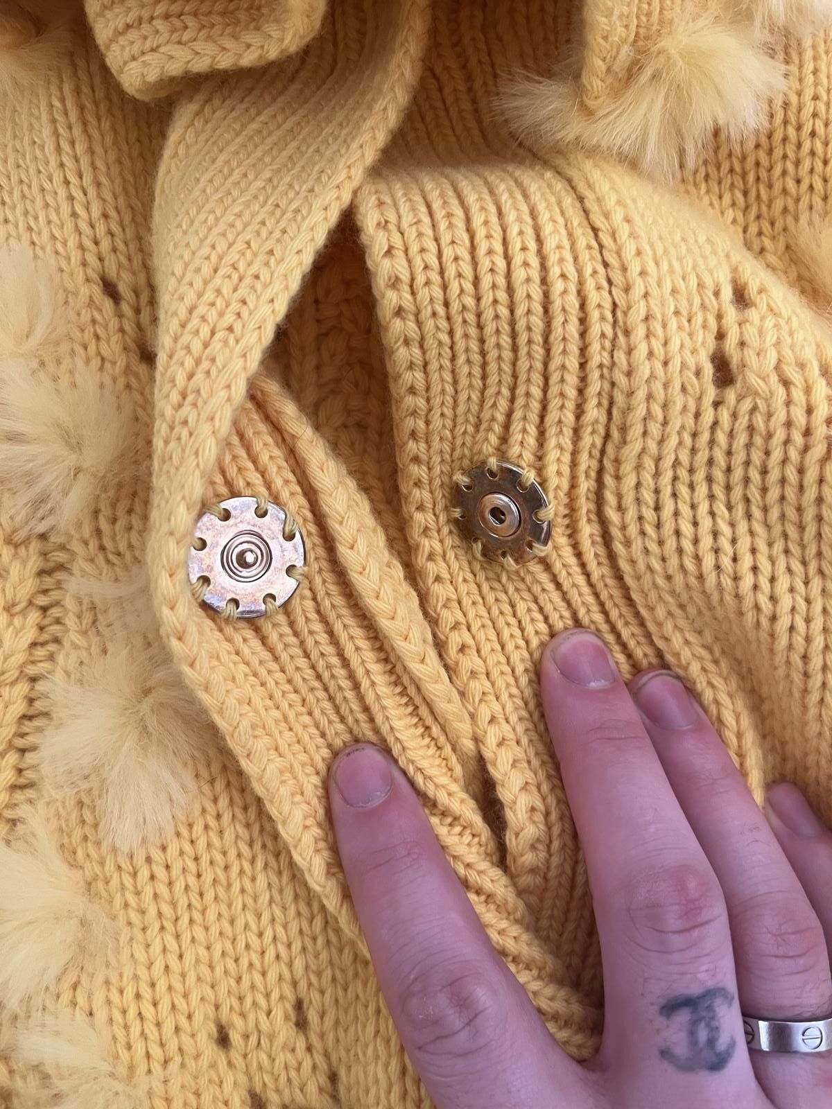 Blumarine NWT - Blumarine Wool and Rabbit Fur Cardigan Size M / US 6-8 / IT 42-44 - 8 Thumbnail