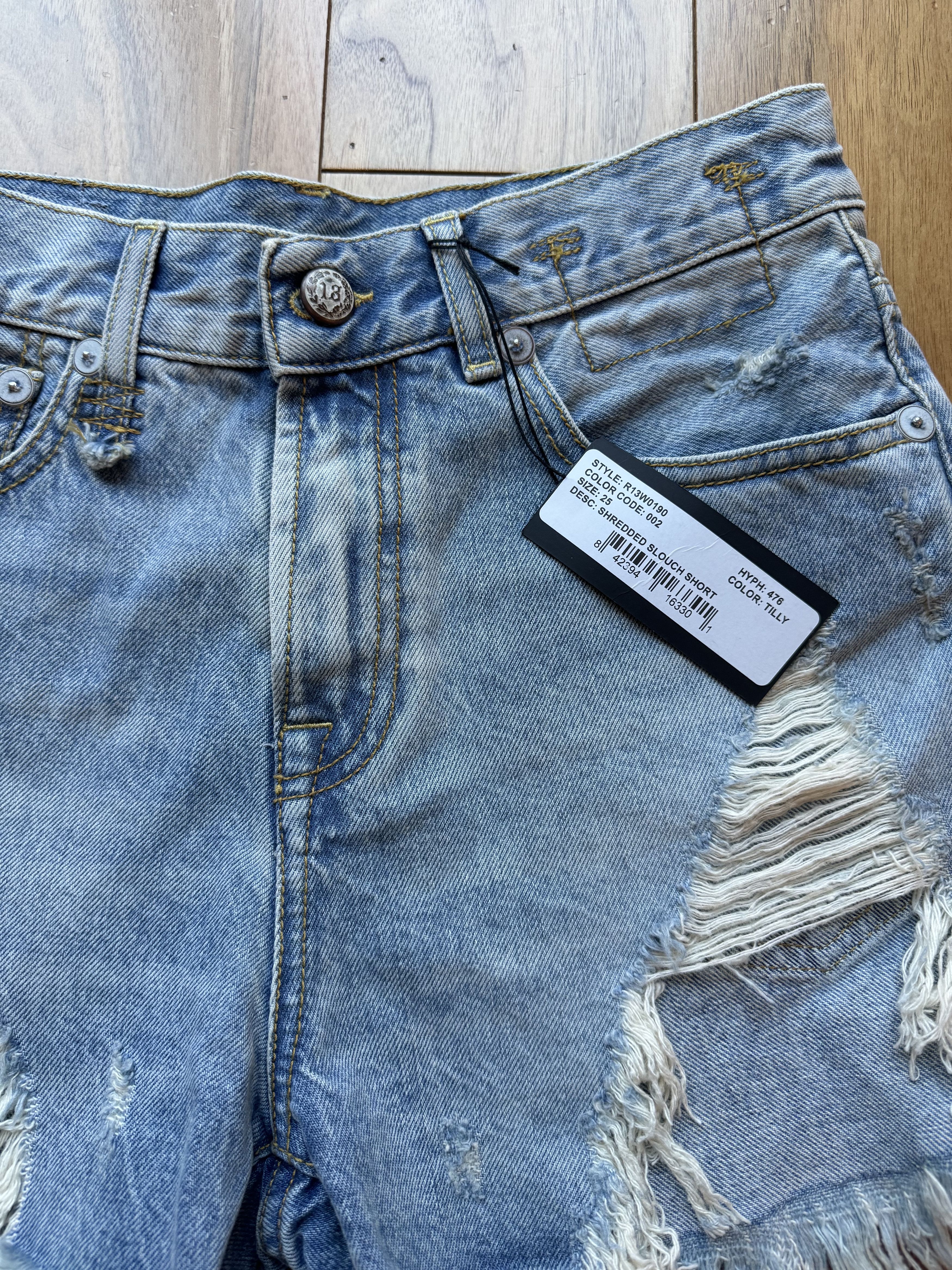 R13 Denim Shredded Slouch Shorts New With Tags Size 25" / US 0 / IT 36 - 3 Thumbnail