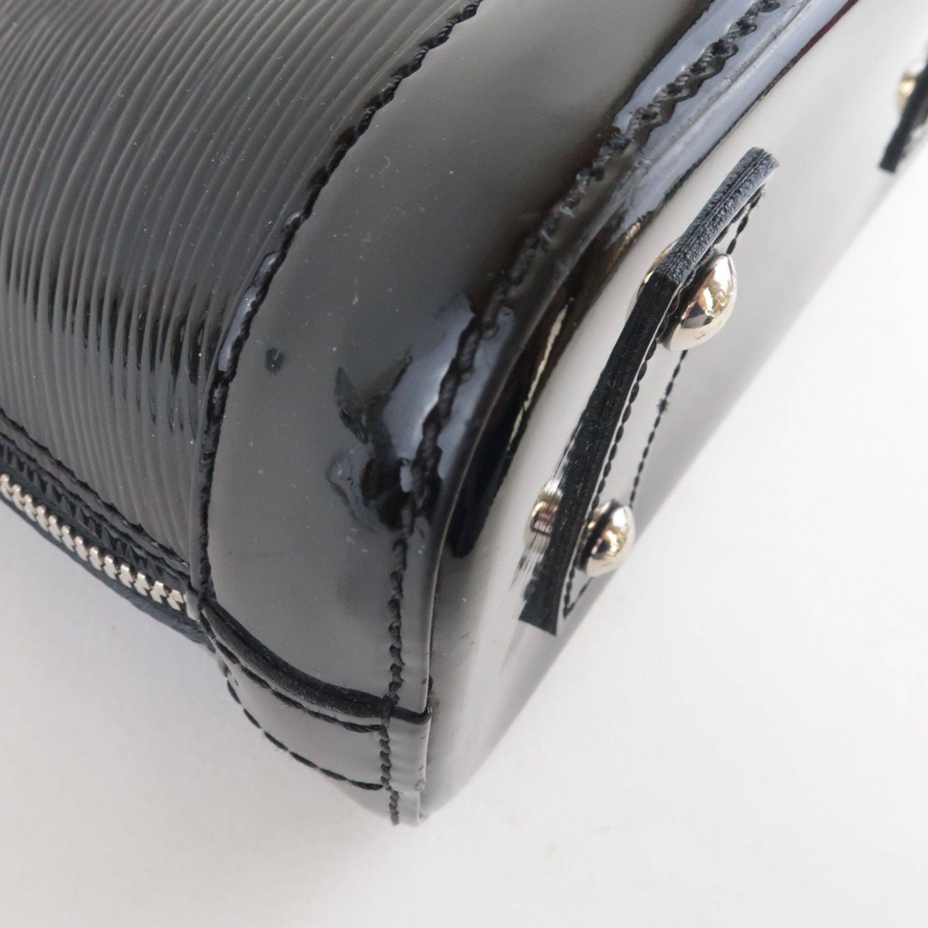 Louis Vuitton Louis Vuitton Black Noir Epi Electric Alma BB Bag Size ONE SIZE - 13 Thumbnail