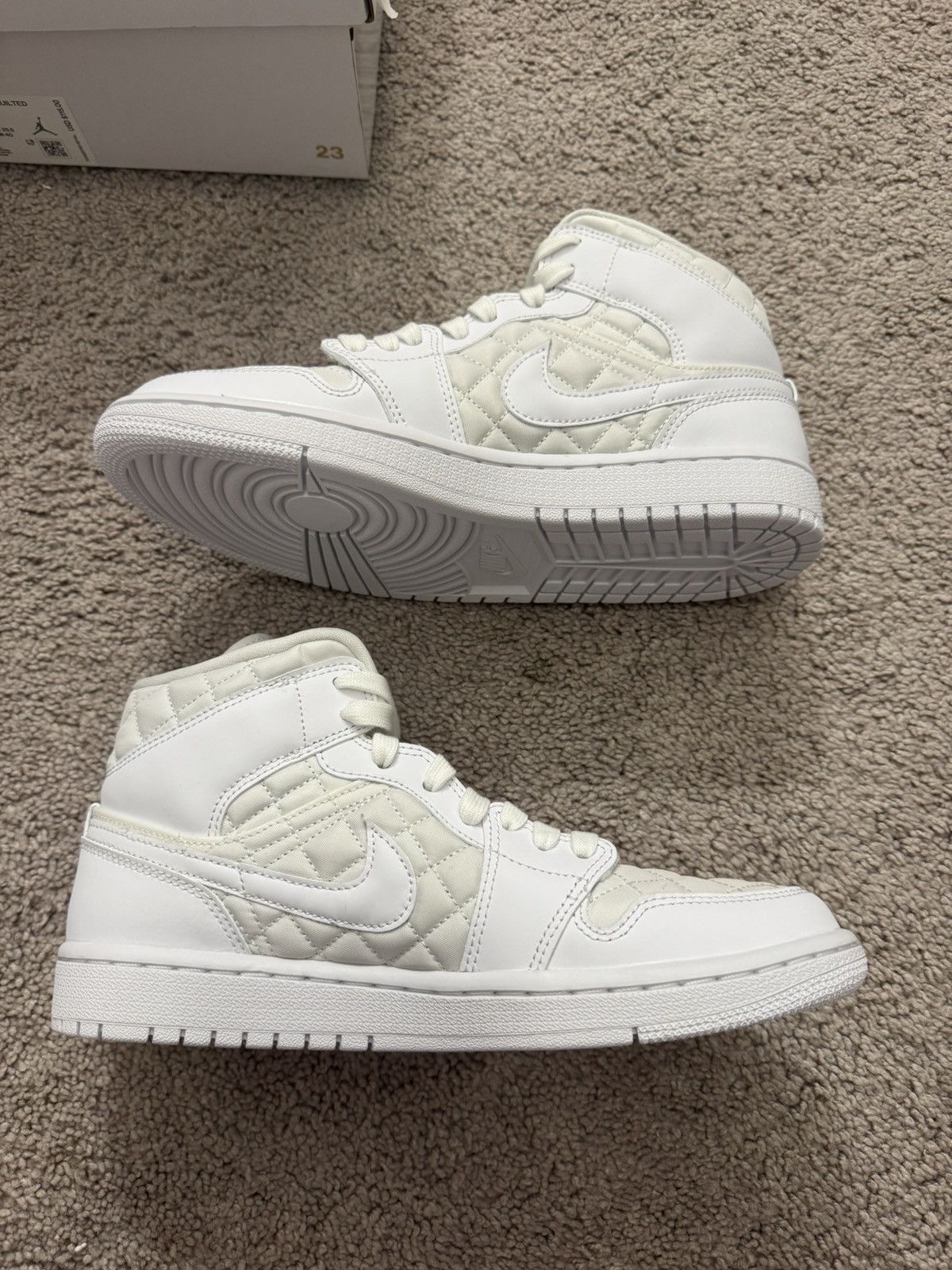Jordan Brand Jordan 1 Mid Quilted White (women’s) Size US 8.5 / IT 38.5 - 2 Thumbnail