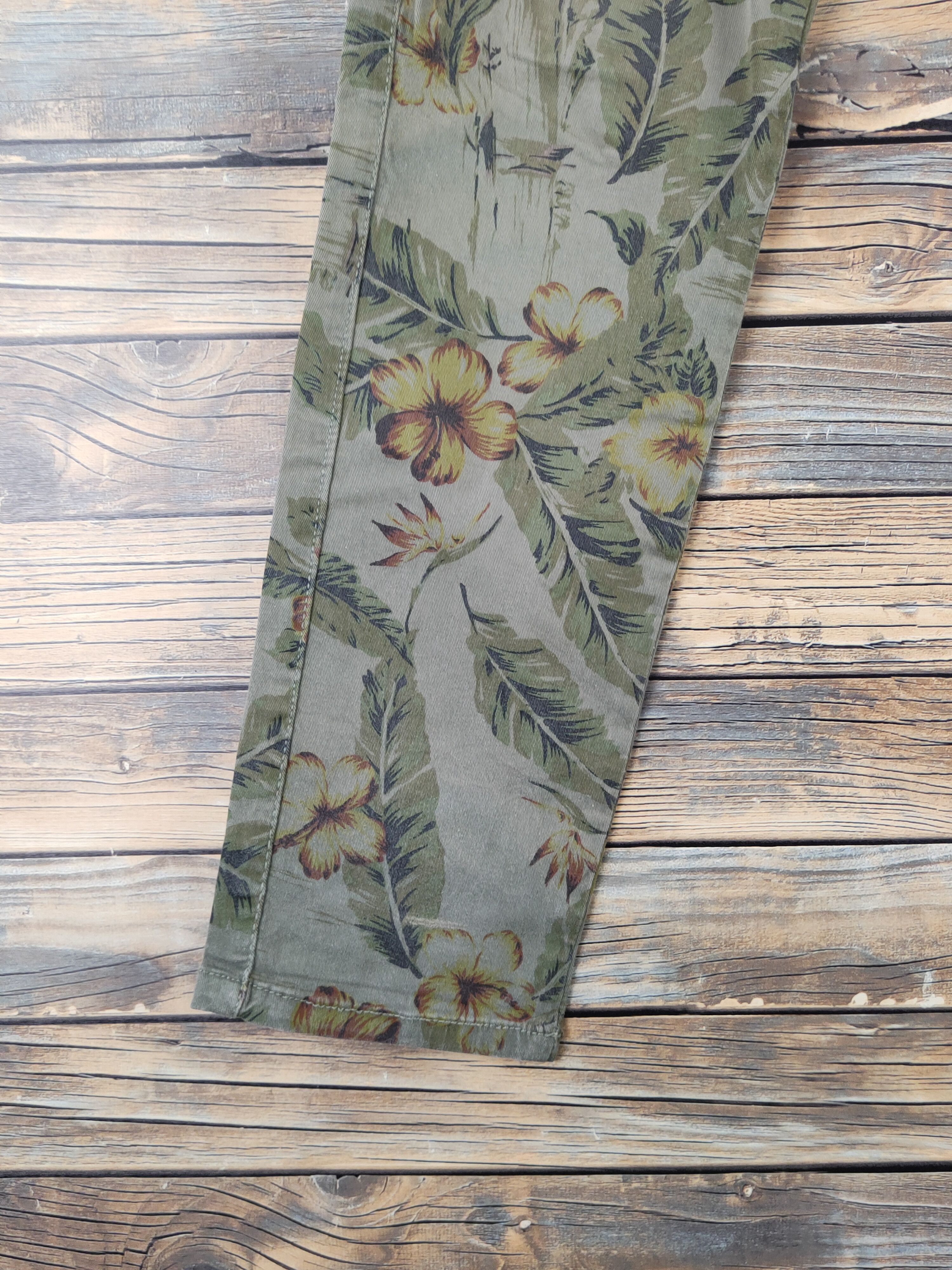 Japanese Brand DLL For One Olive Multipocket Tactical Cargo Pants #1498 Size 30" / US 8 / IT 44 - 4 Thumbnail