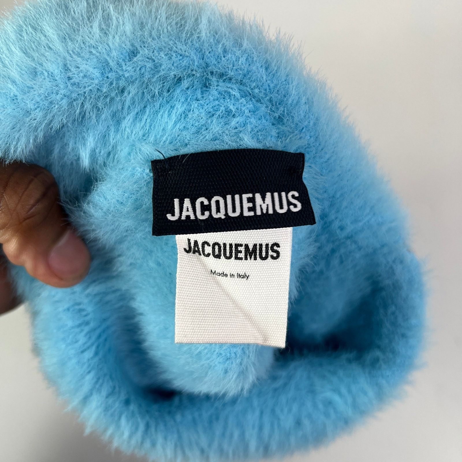 Jacquemus Jacquemus 'Le Bonnet Neve' Fuzzy Beanie Size ONE SIZE - 4 Thumbnail