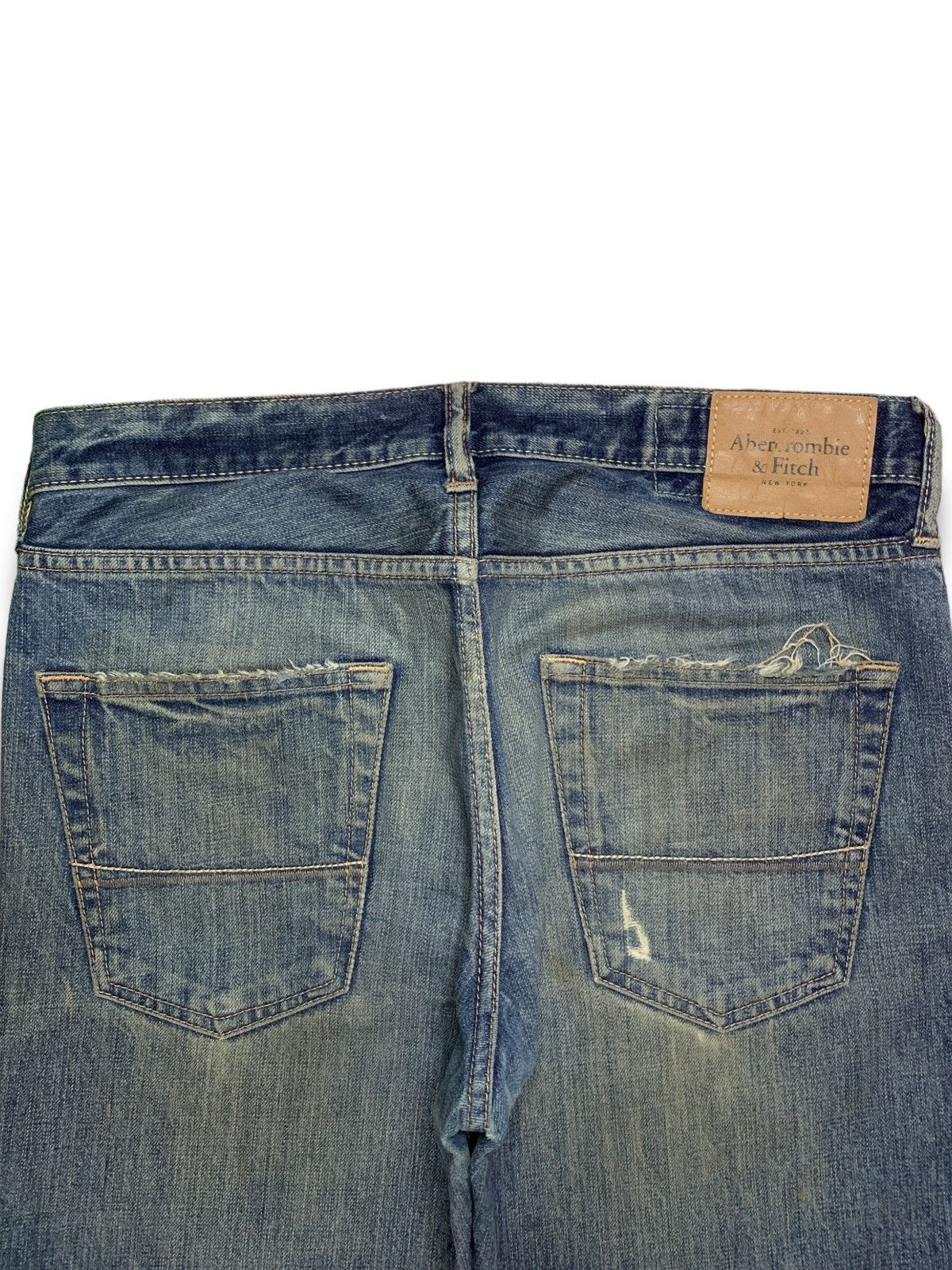 Abercrombie & Fitch Vintage Abercrombie Rusty Wash Distressed Flare Jeans 32x31 Size US 32 / EU 48 - 8 Thumbnail