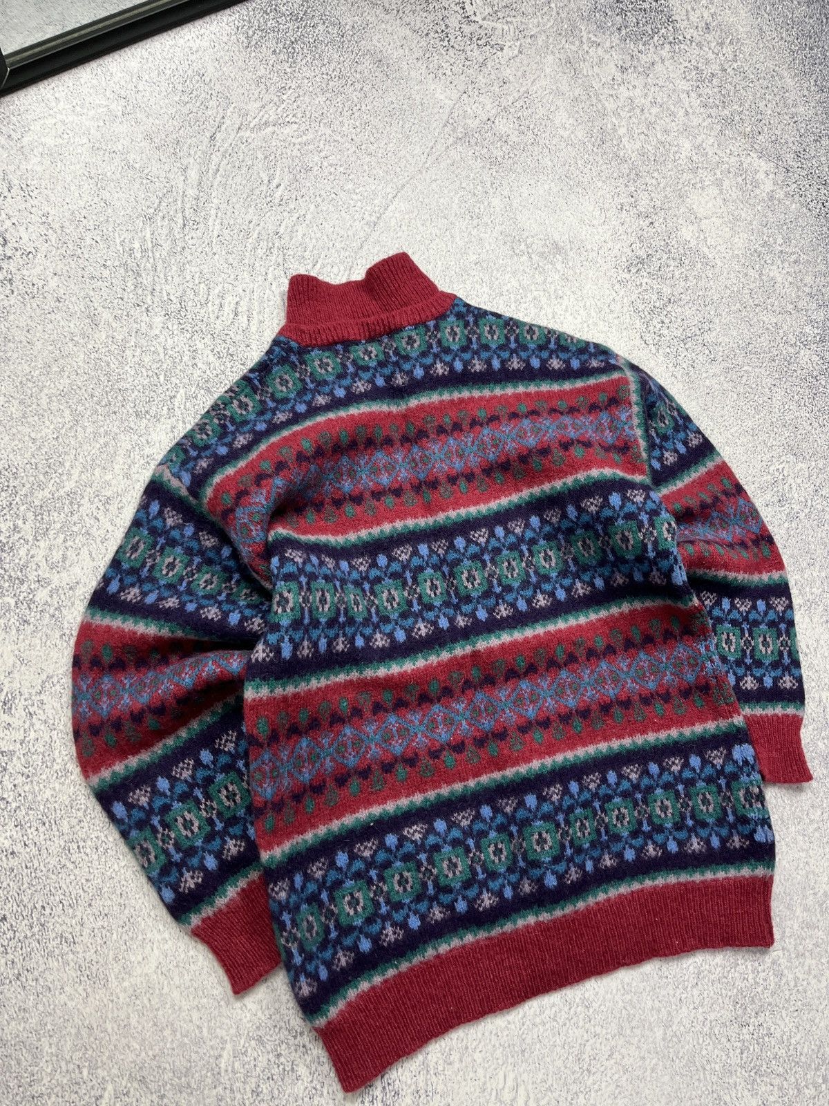 Vintage Laura Ashley Made In Scotland Wool Nordic Pattern Sweater Size US S / EU 44-46 / 1 - 14 Thumbnail