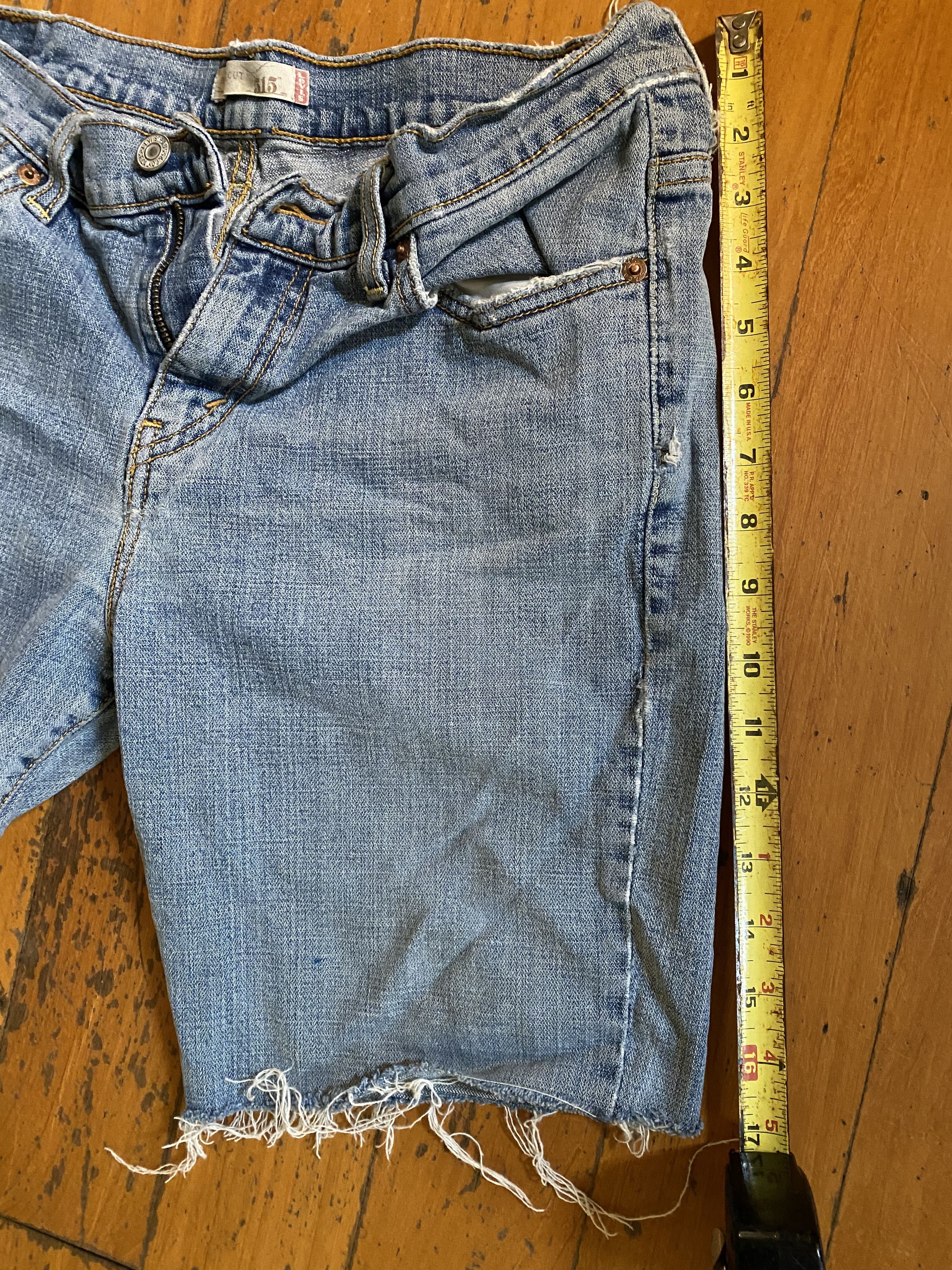 Levi's × Levi's Vintage Clothing × Vintage vintage levi’s cropped shorts Size US 32 / EU 48 - 6 Thumbnail