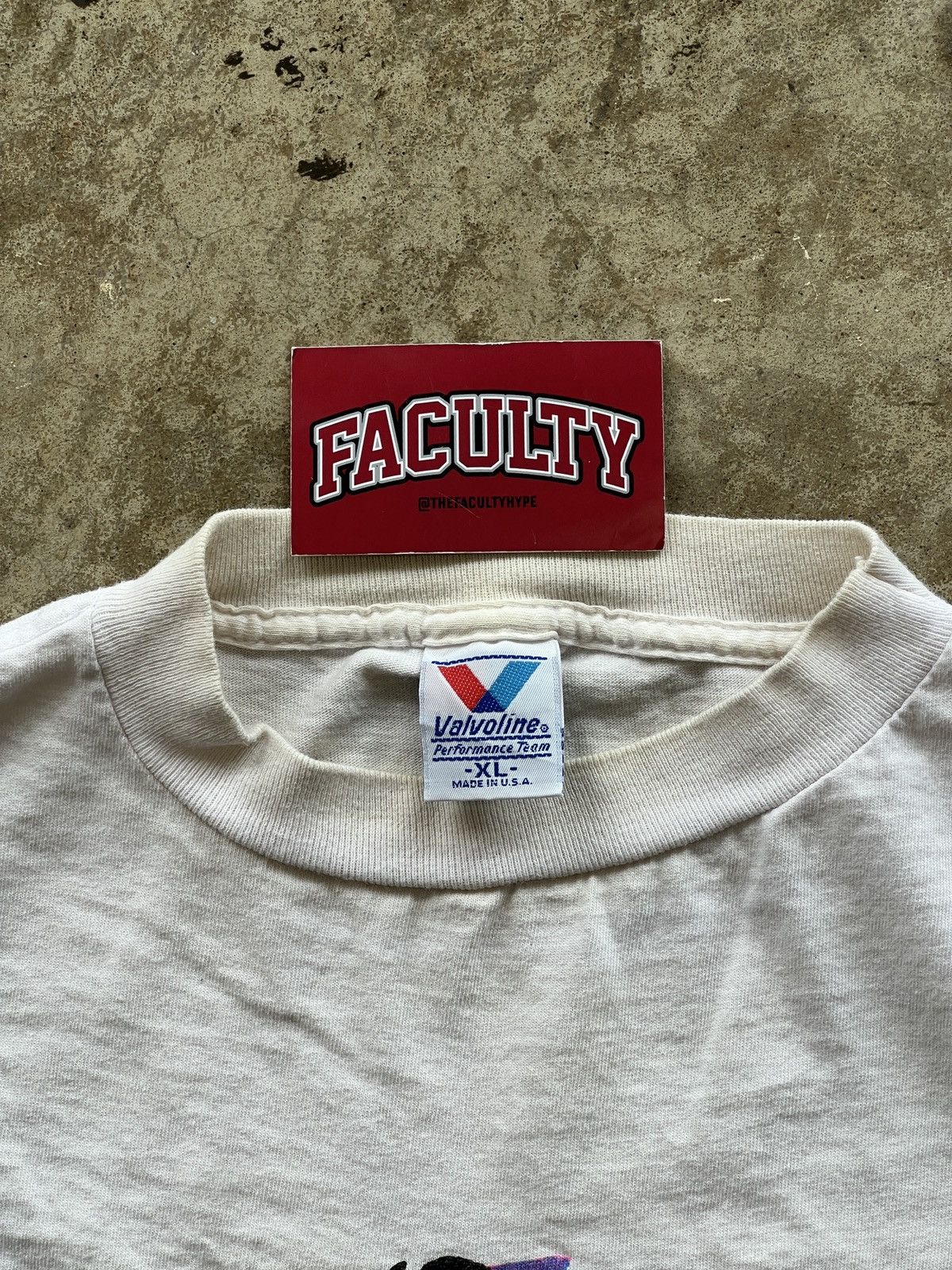 NASCAR Vintage 90s Valvoline Racing Car Painting Tee XL Size US XL / EU 56 / 4 - 3 Thumbnail