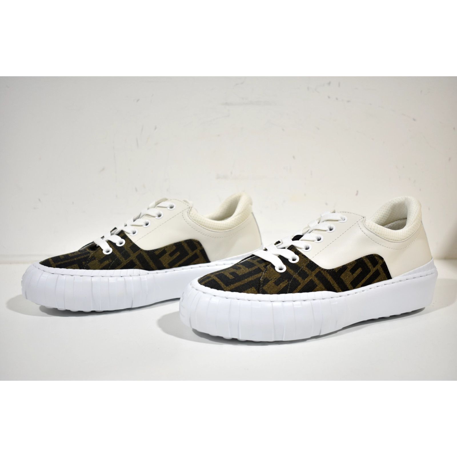 Fendi Fendi Force Brown c White Platform Low Top Trainer Sneaker Size US 11.5 / IT 41.5 - 9 Thumbnail