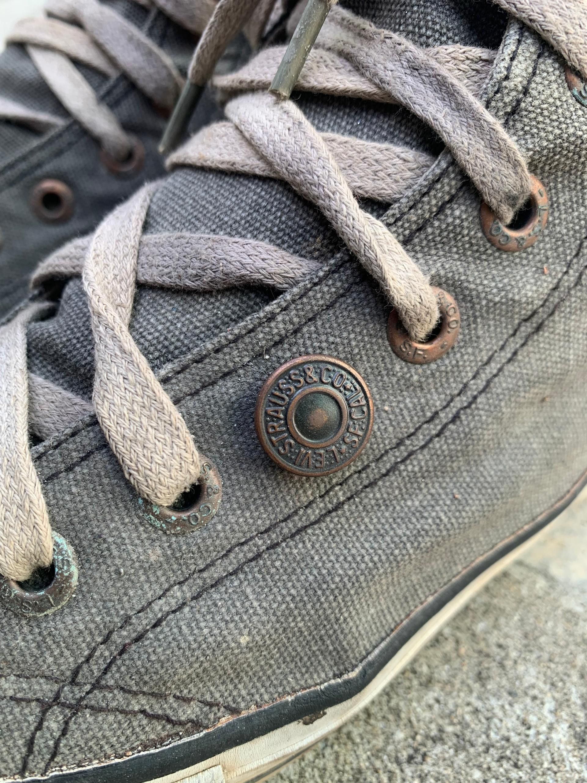 Levi's × Vintage Vintage Levi's Strauss Grey Top Trainers Size US 9 / EU 42 - 9 Thumbnail