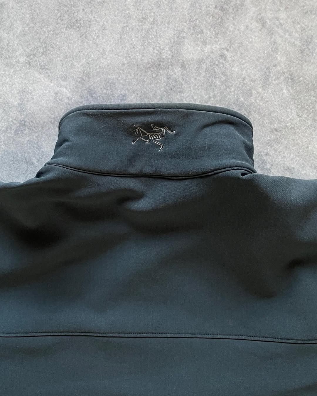 Arc'teryx × Vintage Arc’teryx Gamma MX Jacket Size US M / EU 48-50 / 2 - 4 Thumbnail
