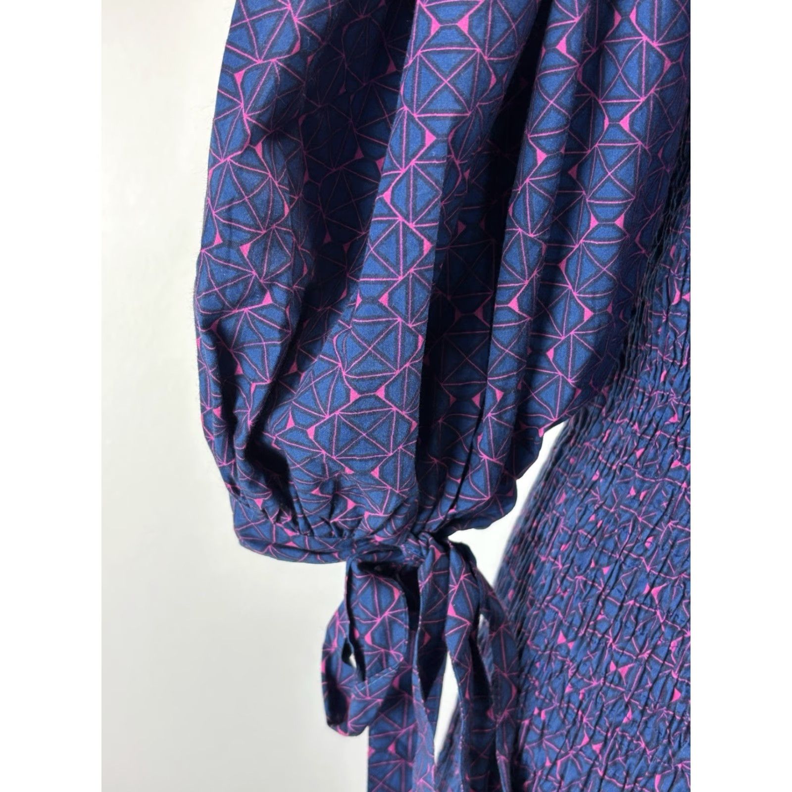 Vintage Oliphant Morocco Mini Dress Women’s M Blue Puff Sleeve Stretch Smocked Tie Sleeves Vintage? No — Pre-owned Excellent — Zip Closure Size M / US 6-8 / IT 42-44 - 7 Thumbnail