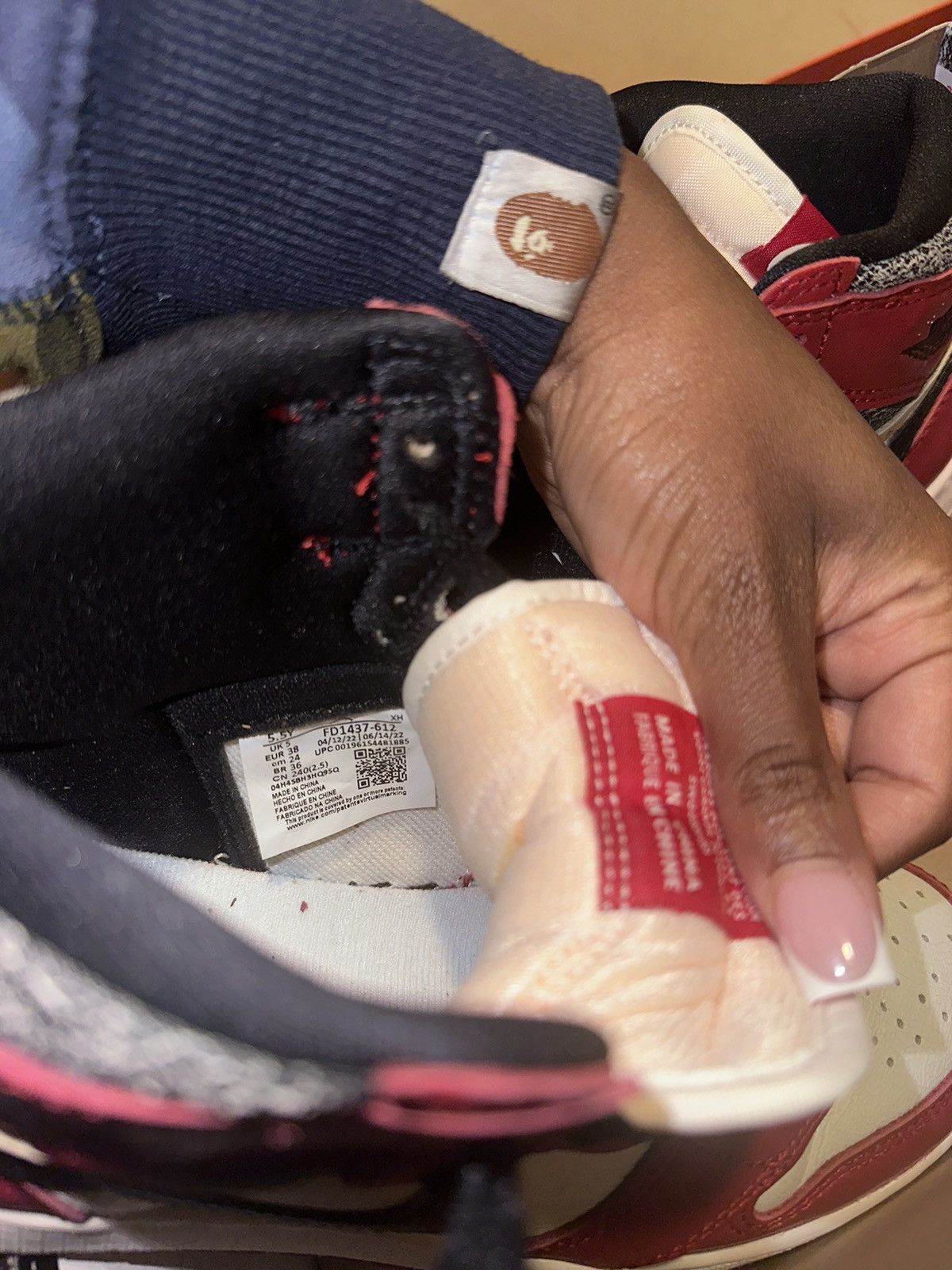 Jordan Brand Jordan 1 OG Chicago Size US 5.5 / EU 38 - 8 Thumbnail
