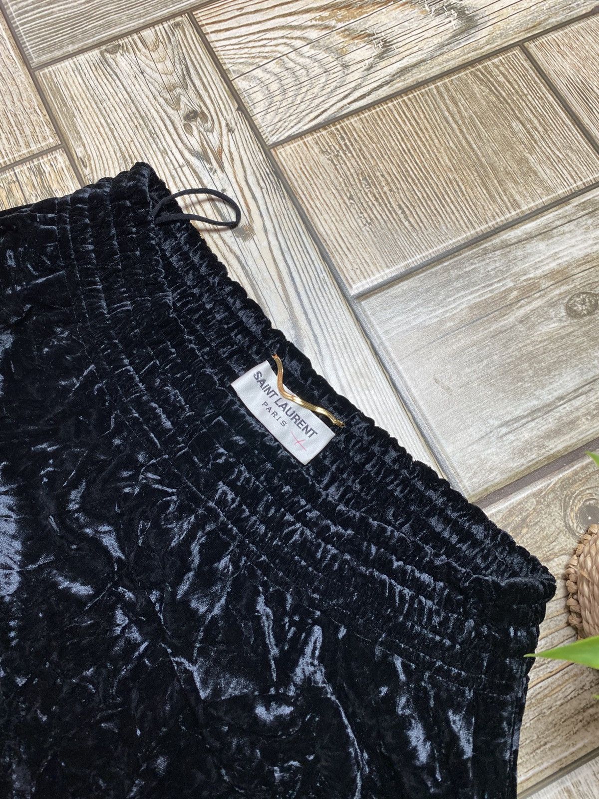 Saint Laurent Paris Saint laurent wide leg velvet trousers size 36 Size 36" / US 14 / IT 50 - 8 Thumbnail