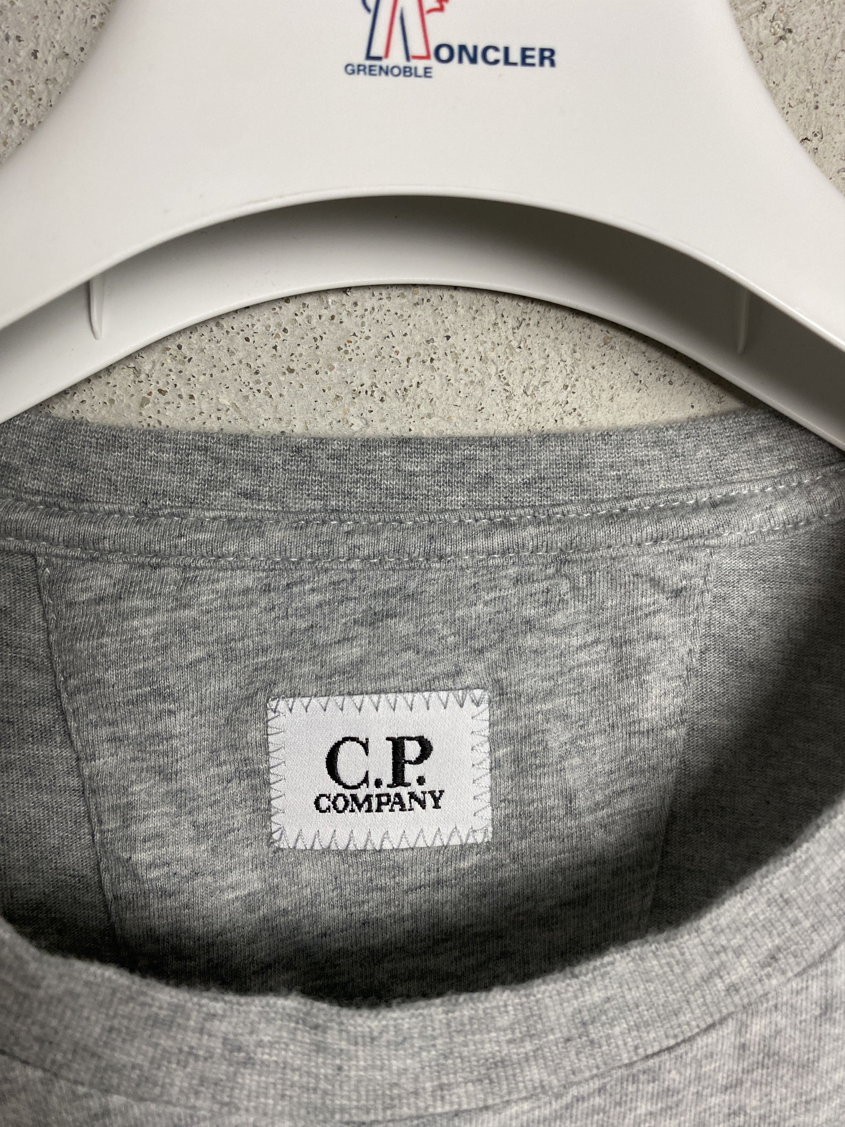 C.P. Company C.P. Company casual small logo t-shirt tee Size US XL / EU 56 / 4 - 3 Thumbnail