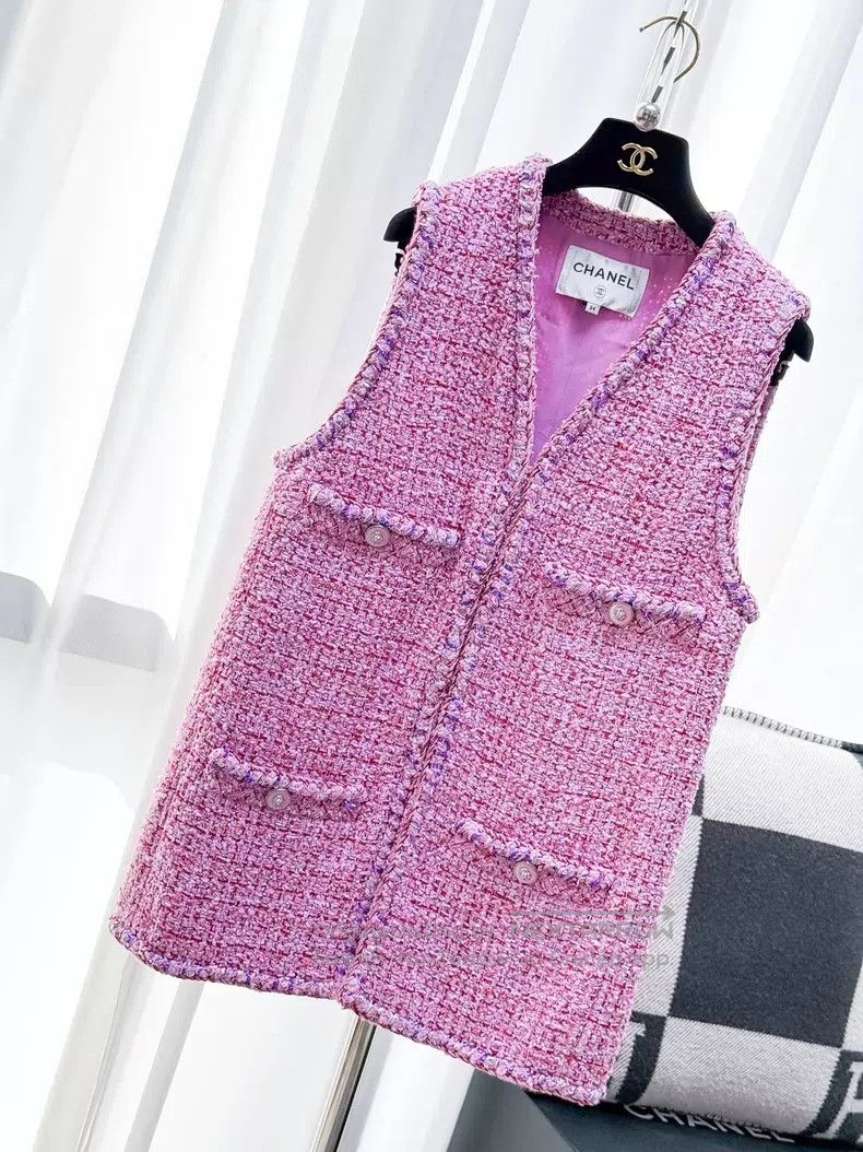 Chanel Chanel Gradient lion four-pocket tweed sleeveless vest jac Size XXS / US 00 / IT 34 - 2 Thumbnail