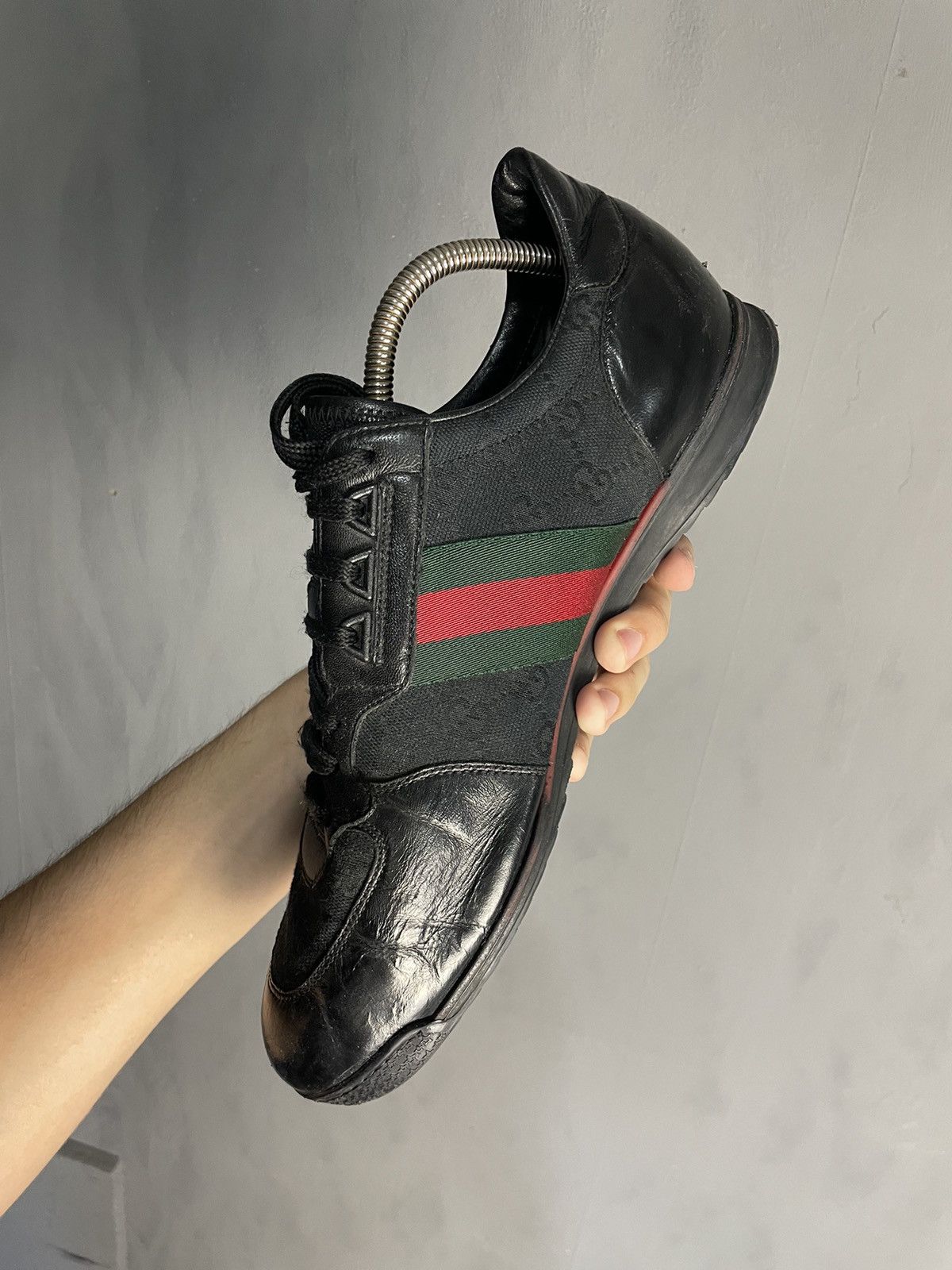 Gucci GUCCI black monogram microguccissima GG low sneakers Size US 10.5 / EU 43-44 - 5 Thumbnail