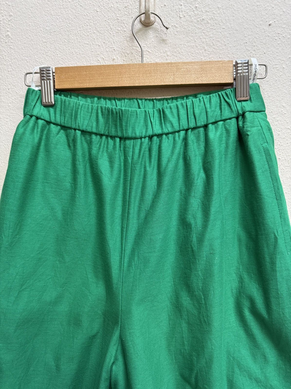 Yves Saint Laurent Vintage Yves Saint Laurent Wide Leg Short Pants Size 24" / US 00 / IT 34 - 16 Thumbnail