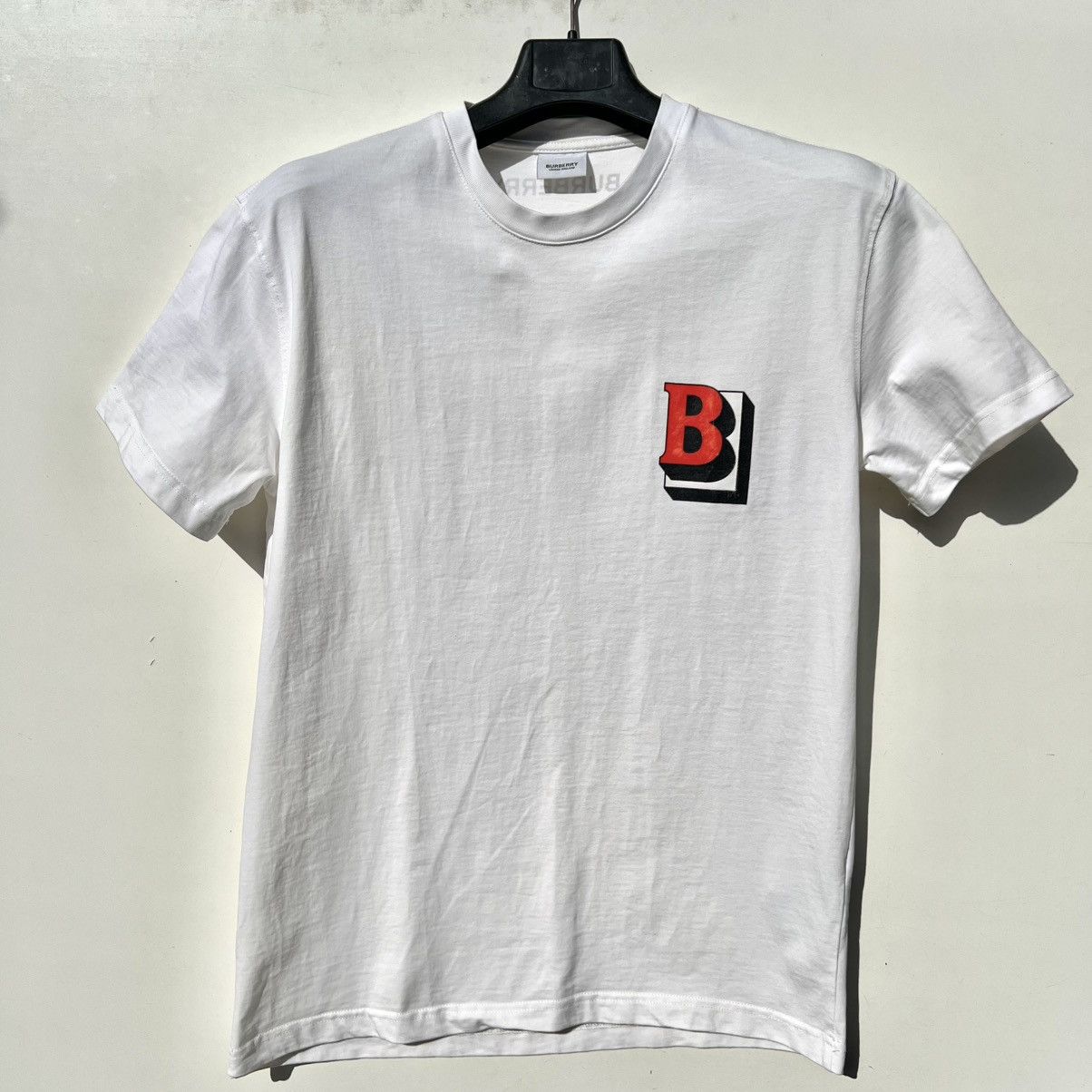 Burberry Burberry t shirt Size US S / EU 44-46 / 1 - 1 Thumbnail