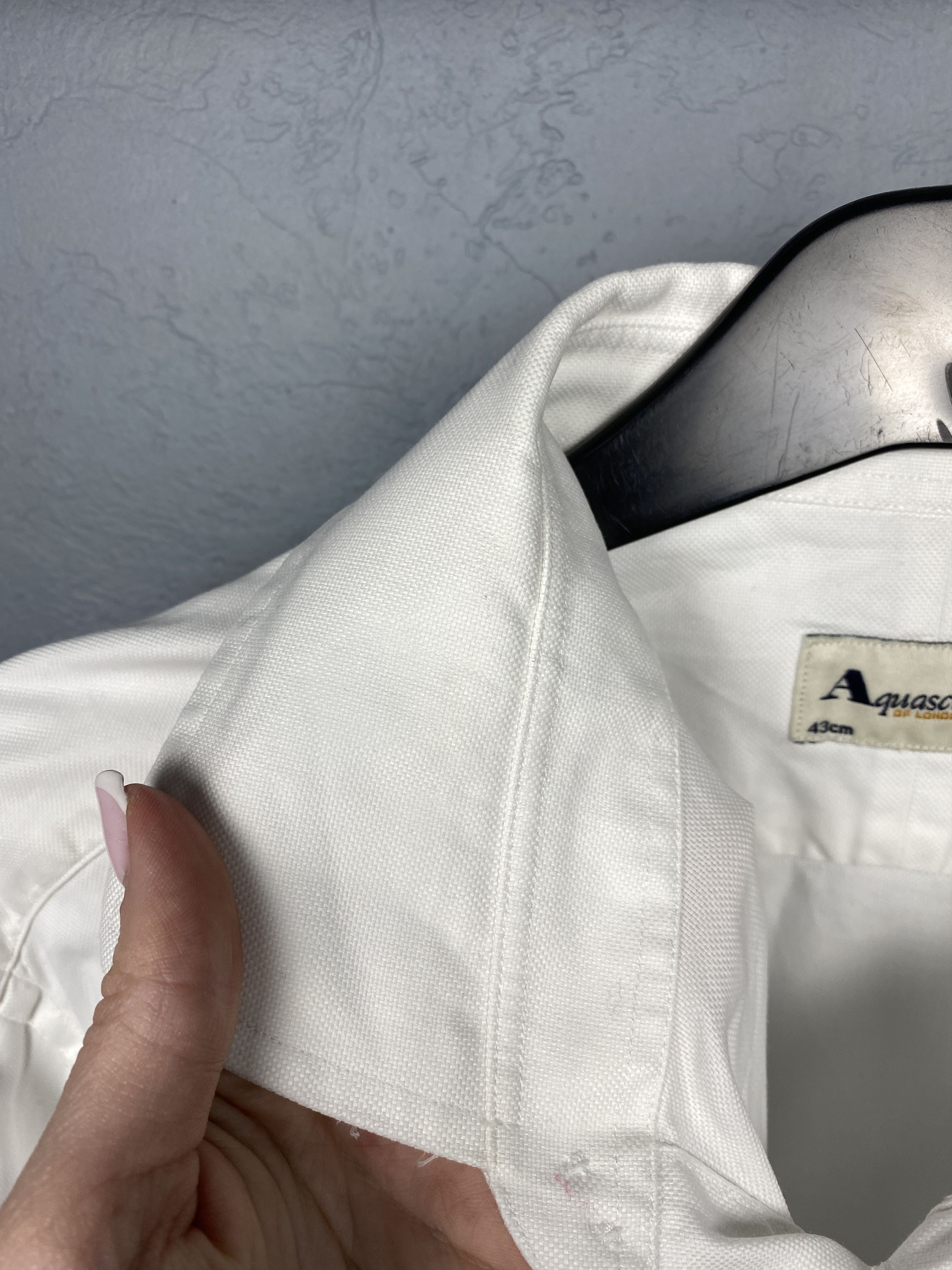 Aquascutum Aquascutum Vintage Mens White Long Sleeve Shirt on cufflinks Size US XL / EU 56 / 4 - 5 Thumbnail