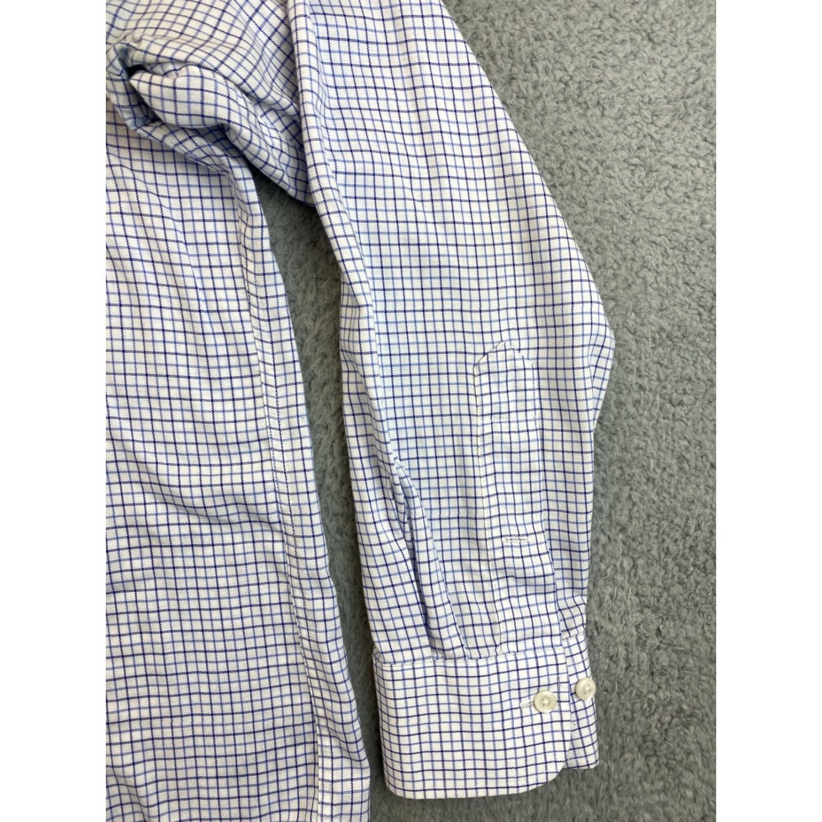 Ralph Lauren Ralph Lauren Classic Fit Check Button-Up Shirt 16.5 Blue/White Men's Regular Size US L / EU 52-54 / 3 - 3 Thumbnail