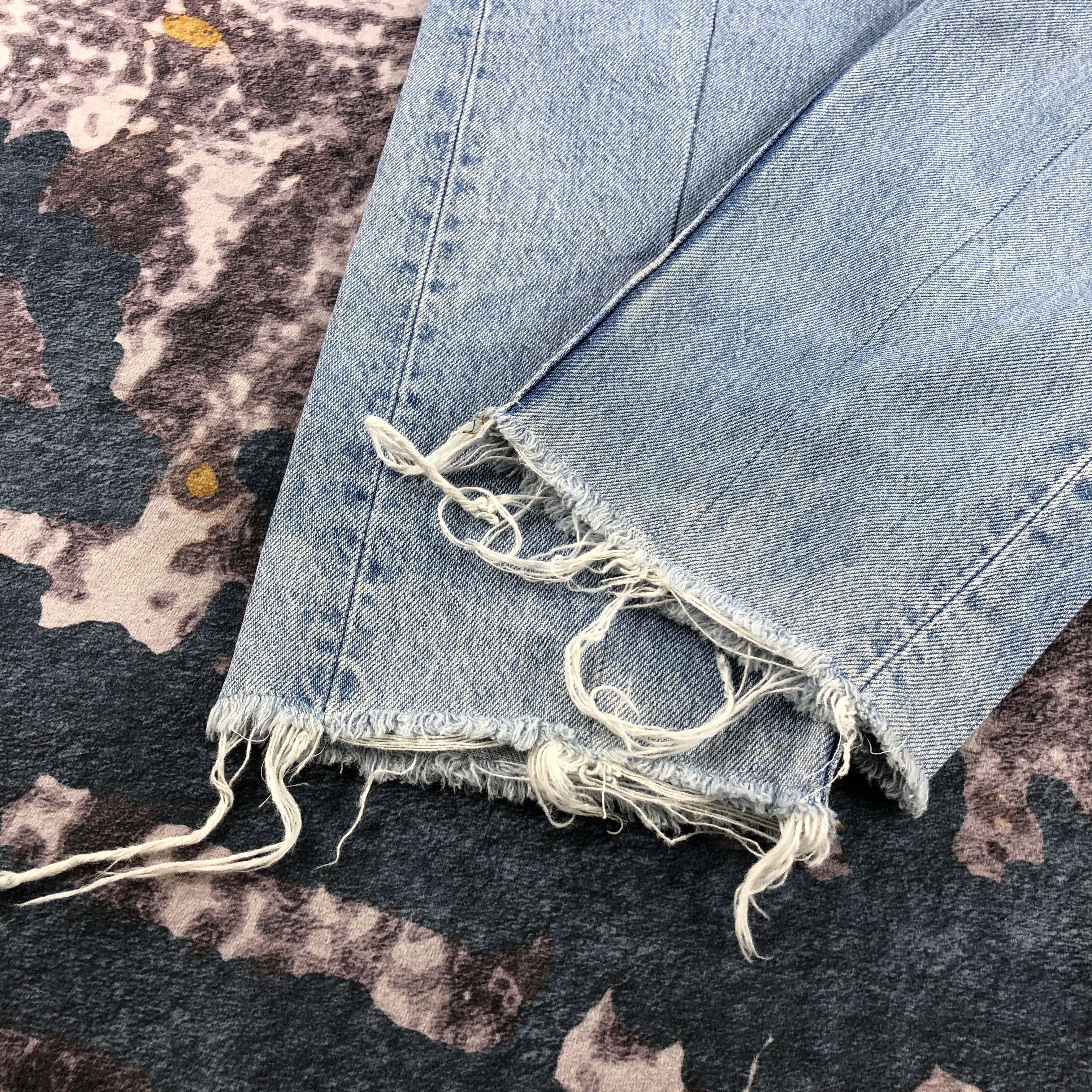 Levi's × Vintage Vintage 90s Blue Wash Levis 501 Jeans-JM2589 Size US 35 - 5 Thumbnail